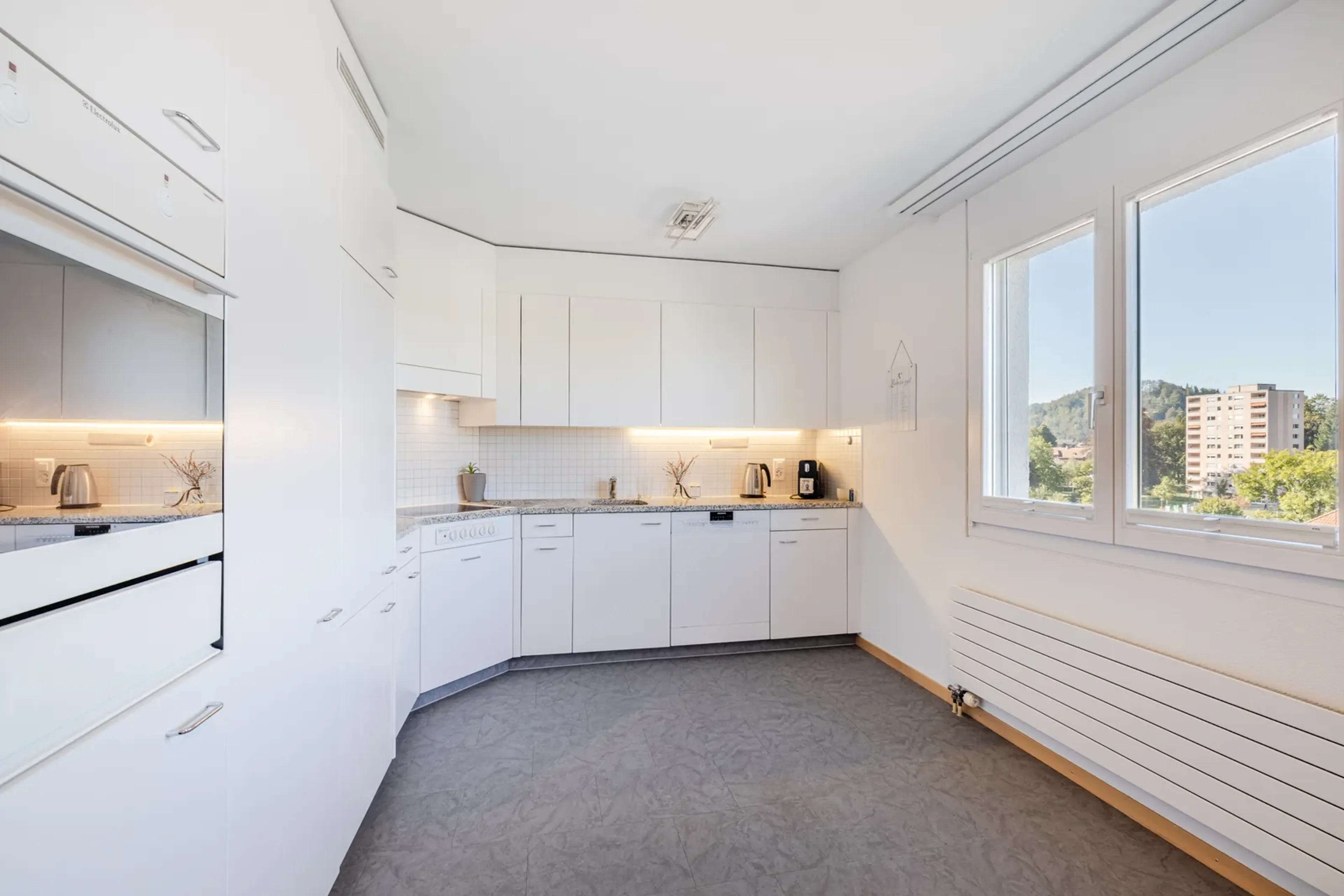 Lichtdurchflutete 3.5-Zimmer-Wohnung mit Balkon  - 7