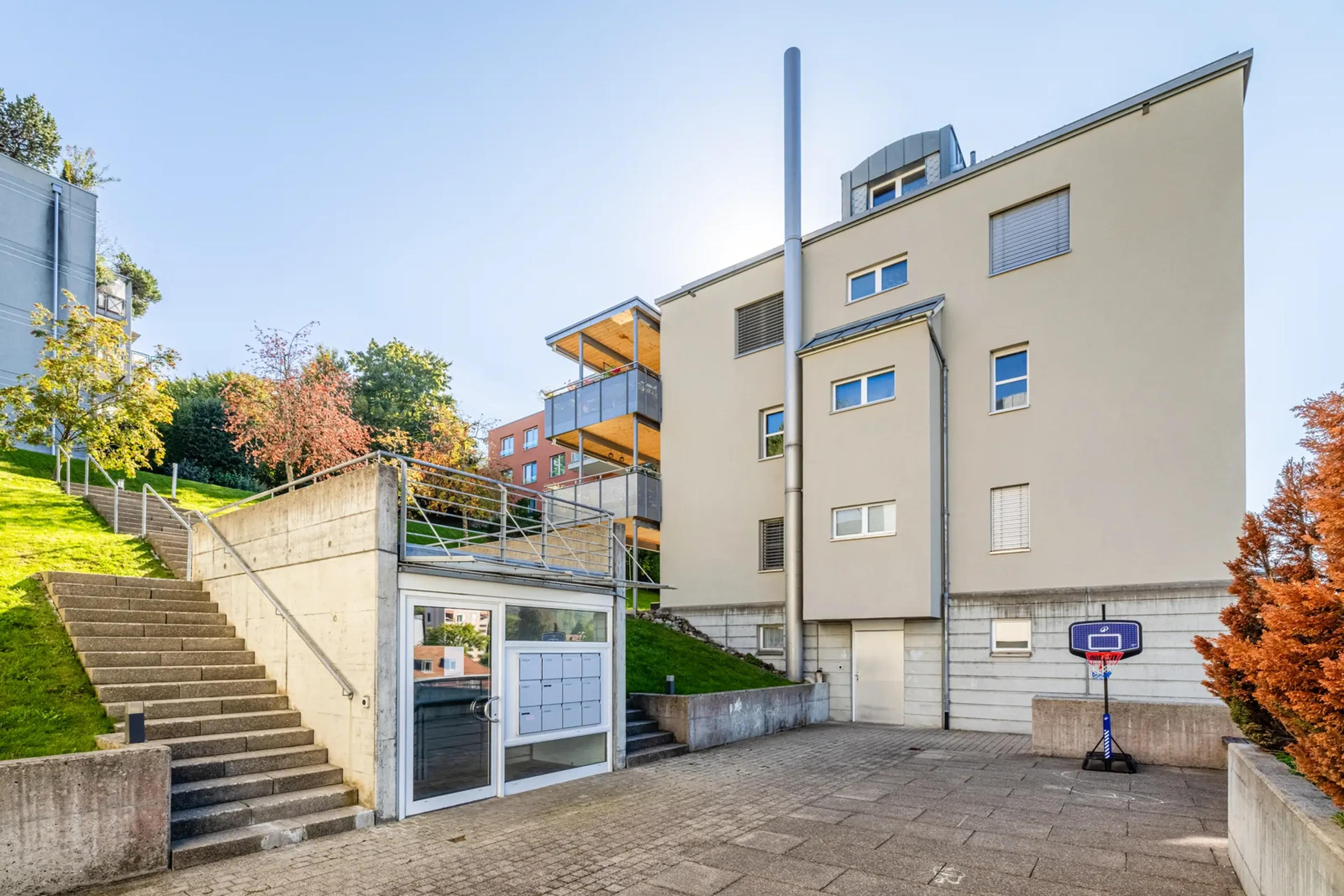 Lichtdurchflutete 3.5-Zimmer-Wohnung mit Balkon  - 14