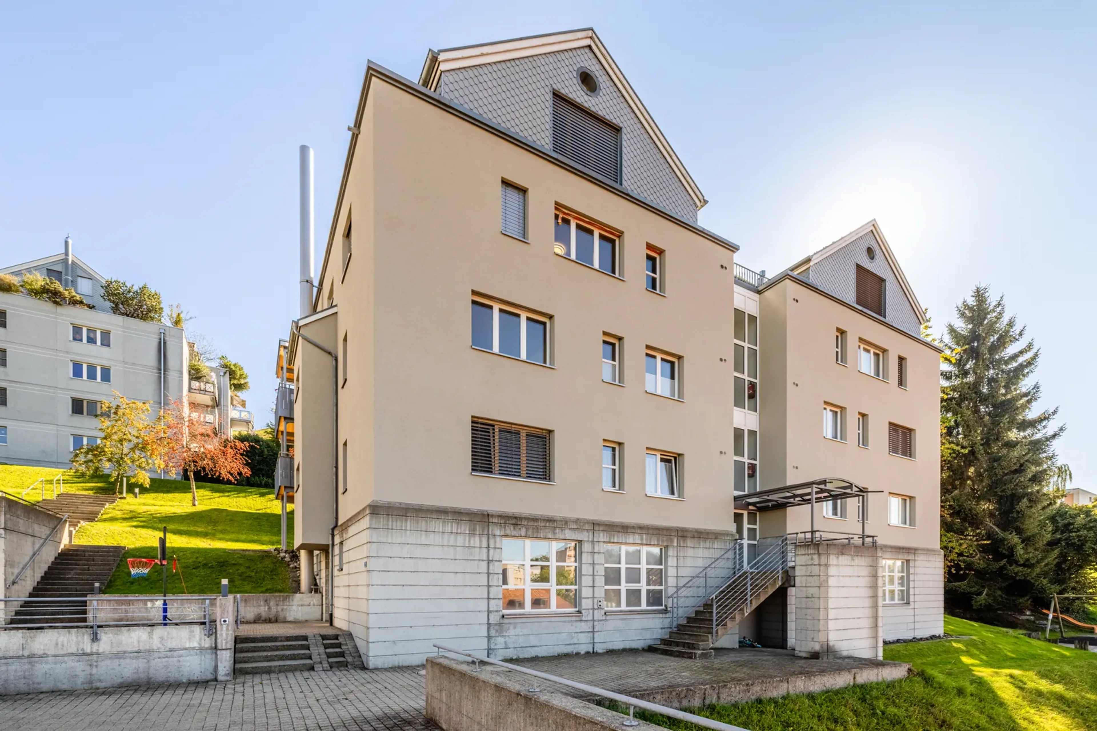 Lichtdurchflutete 3.5-Zimmer-Wohnung mit Balkon  - 15
