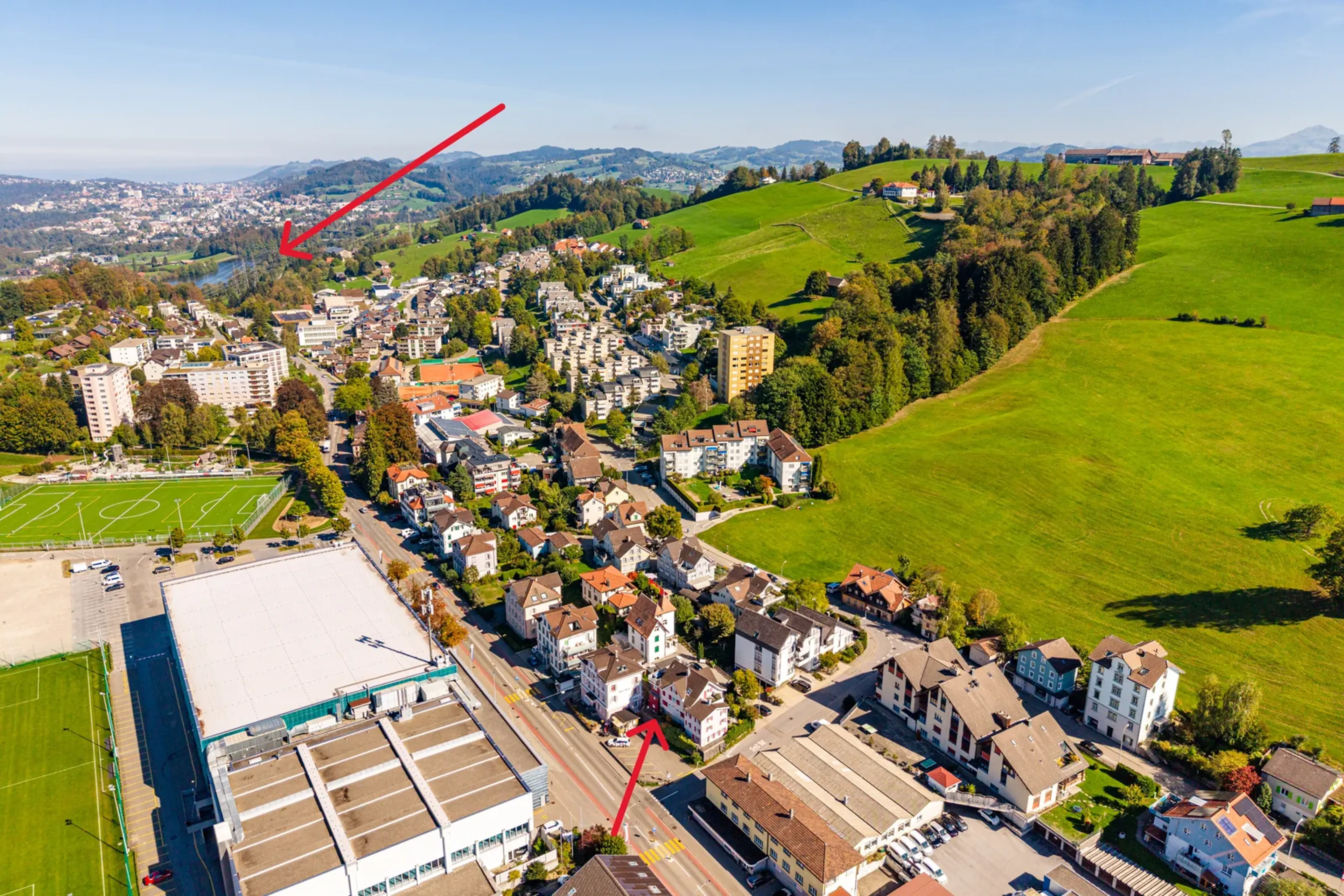 Charmantes 6.5-Zimmer-Doppeleinfamilienhaus in Herisau - 18