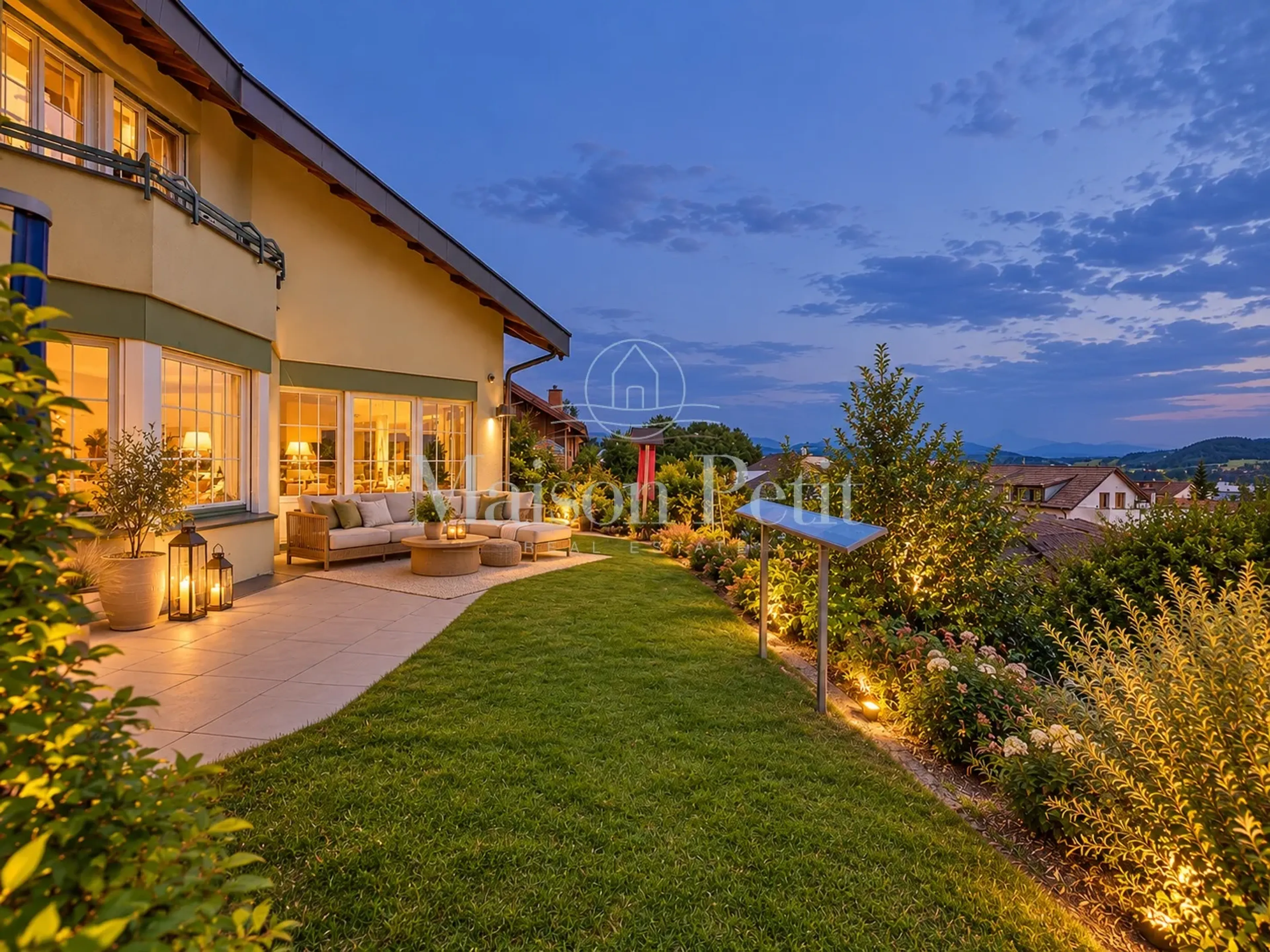 Das grandiosä Eifamiliehuus mit Garten, unverbaubarer Aussicht und viel Platz isch ready für neue Besitzer