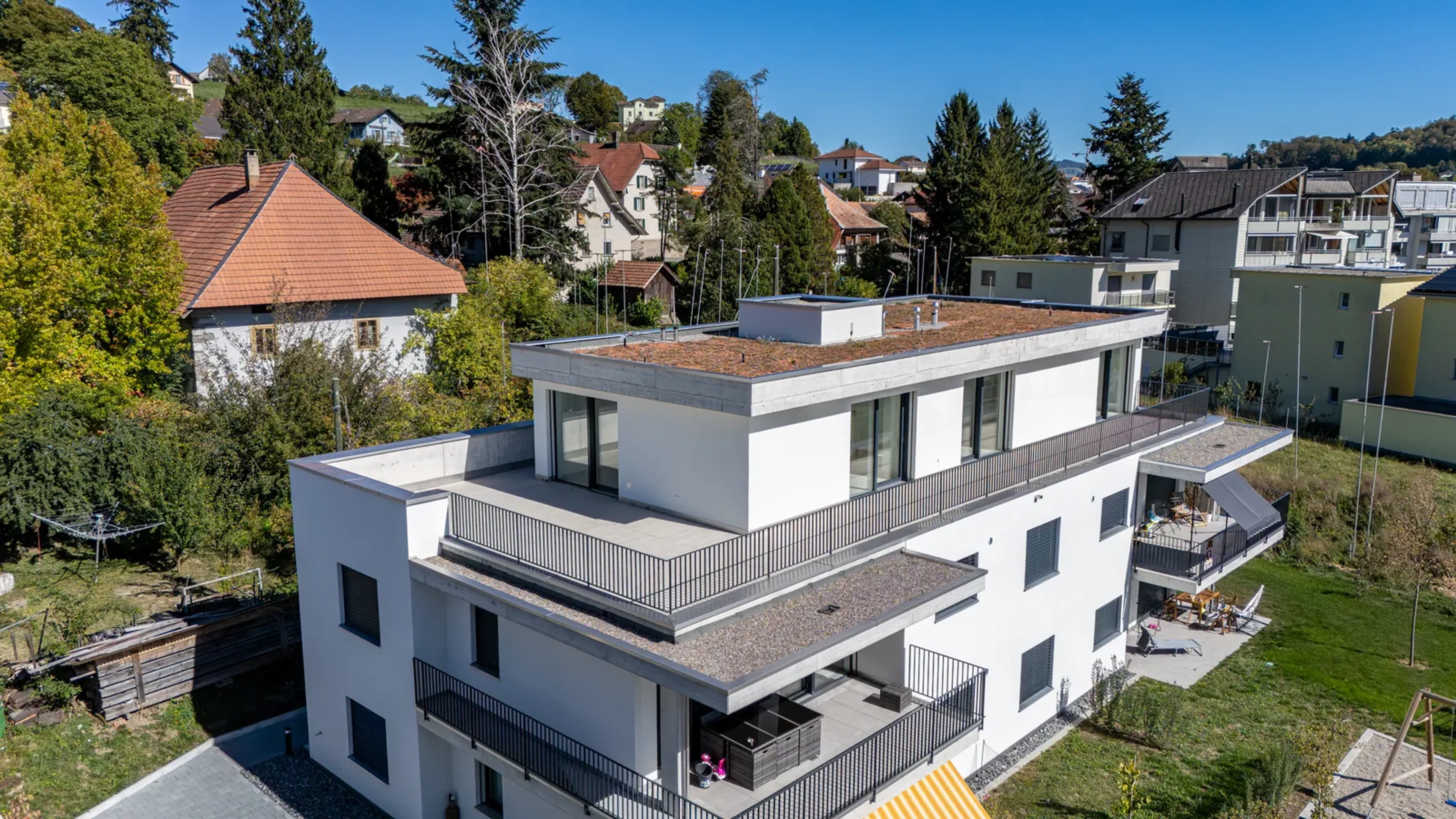 4.5-Zimmer-Attikawohnung – Erstbezug mit grosszügiger Terrasse und direktem Liftzugang