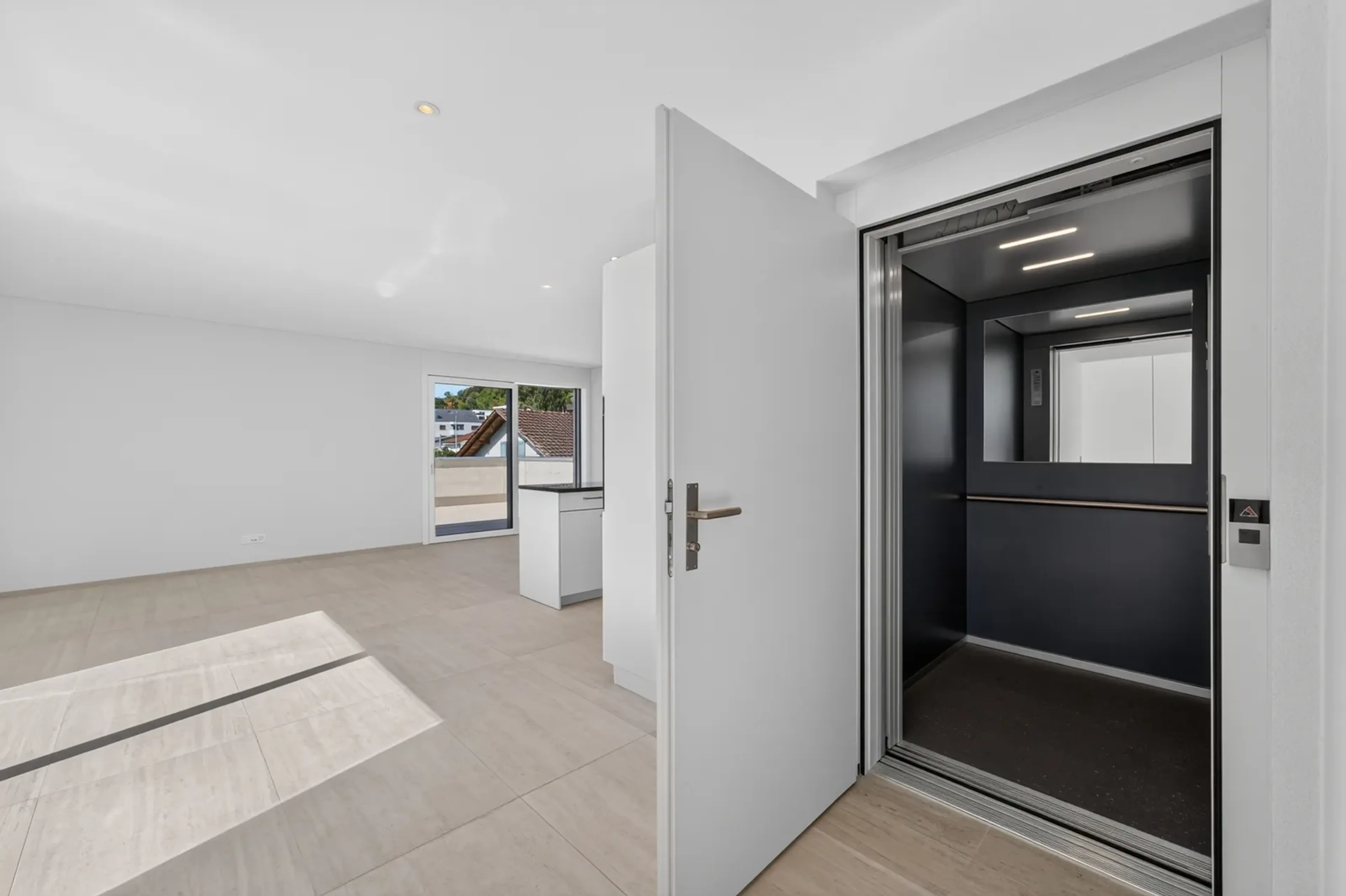 4.5-Zimmer-Attikawohnung – Erstbezug mit grosszügiger Terrasse und direktem Liftzugang - 3