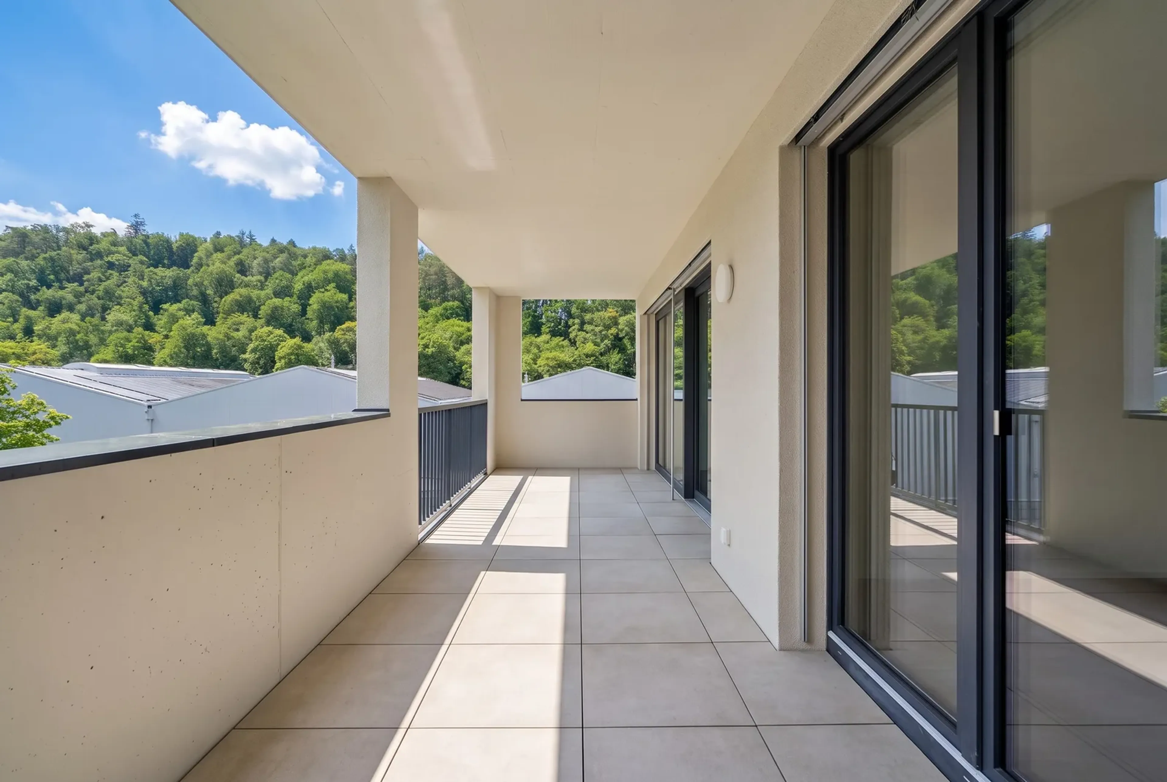 2.5-Zimmer-Wohnung mit 20 m² Balkon, ab sofort bezugsbereit - 12