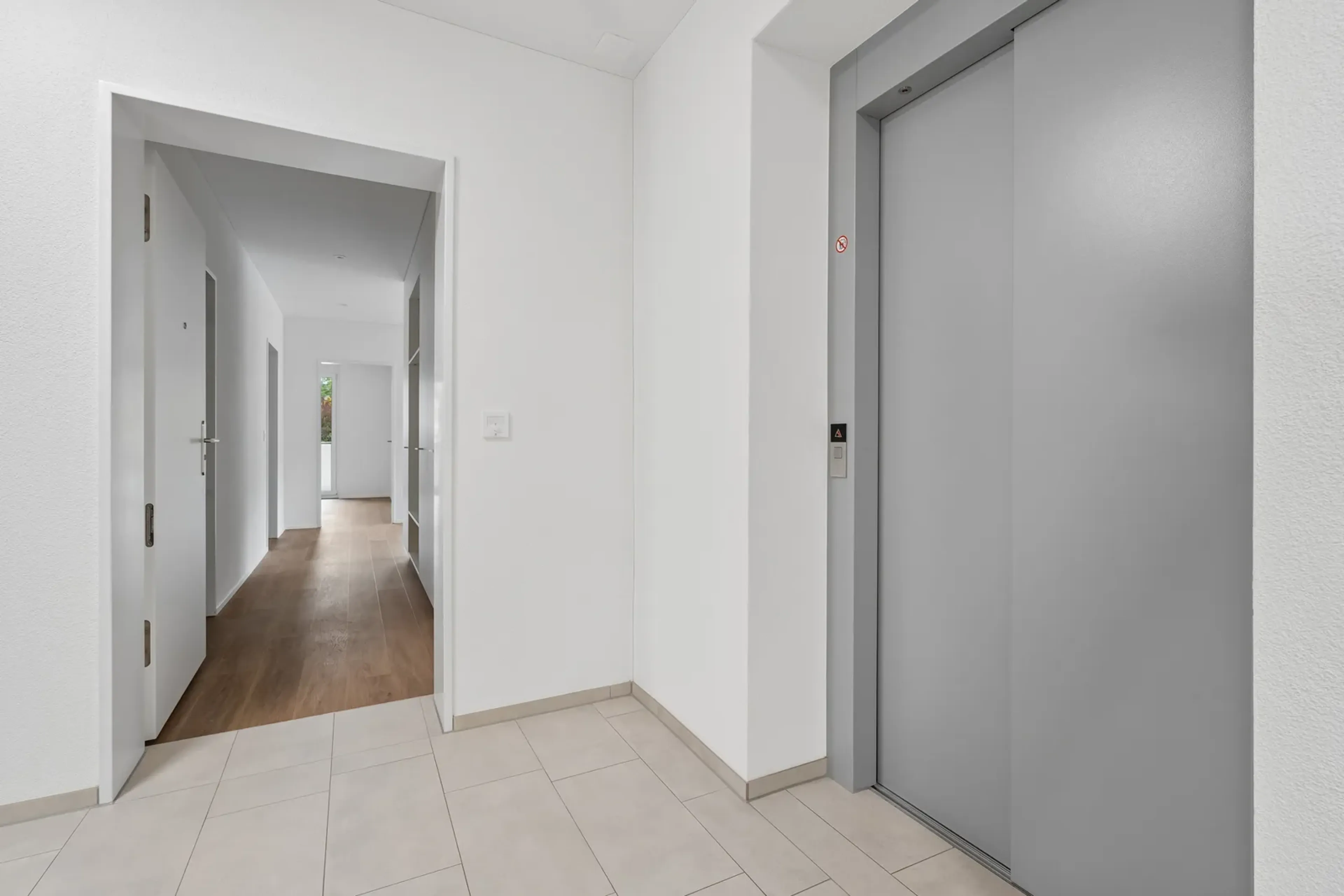 2.5-Zimmer-Wohnung mit 20 m² Balkon, ab sofort bezugsbereit - 16
