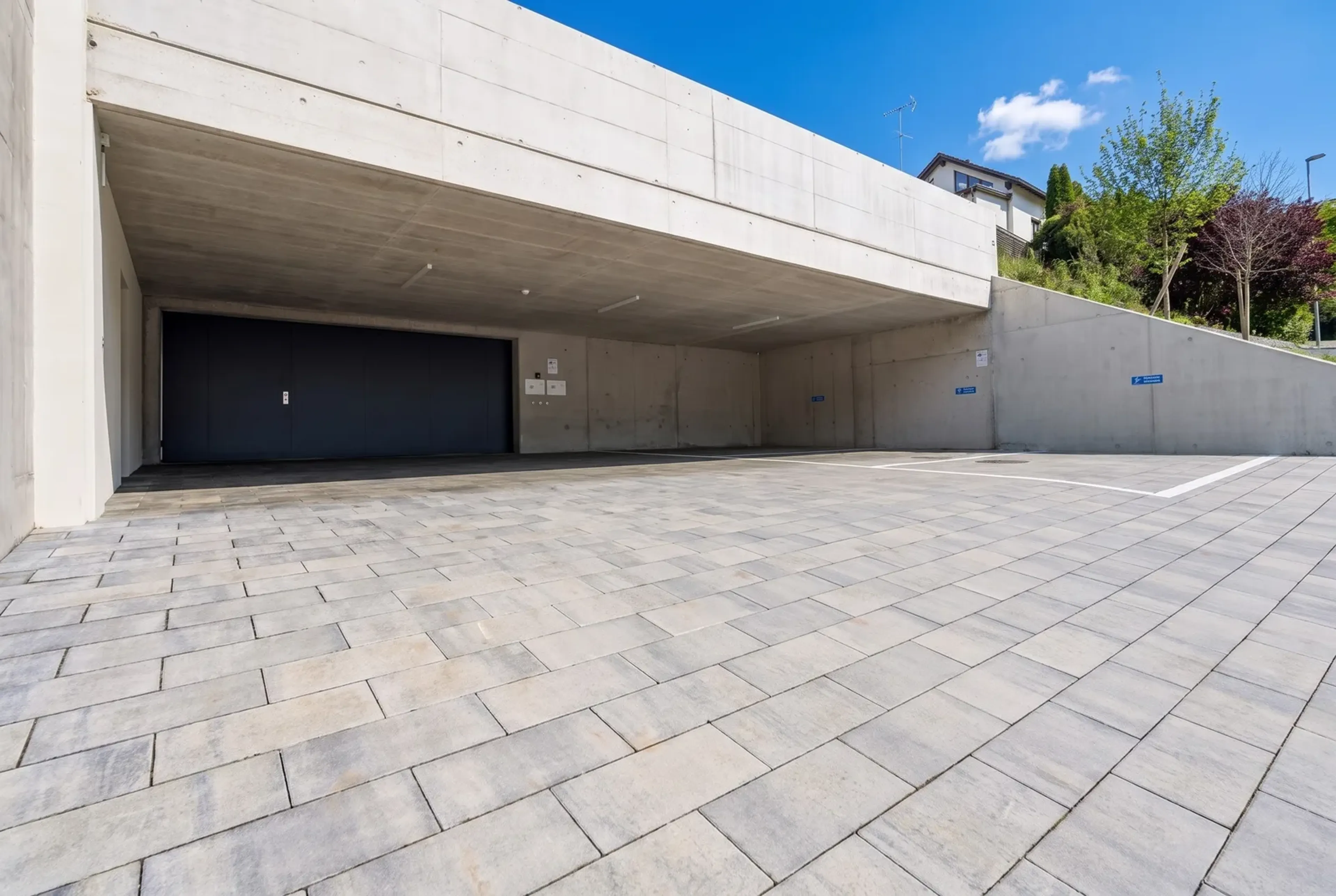 2.5-Zimmer-Wohnung mit 20 m² Balkon, ab sofort bezugsbereit - 17