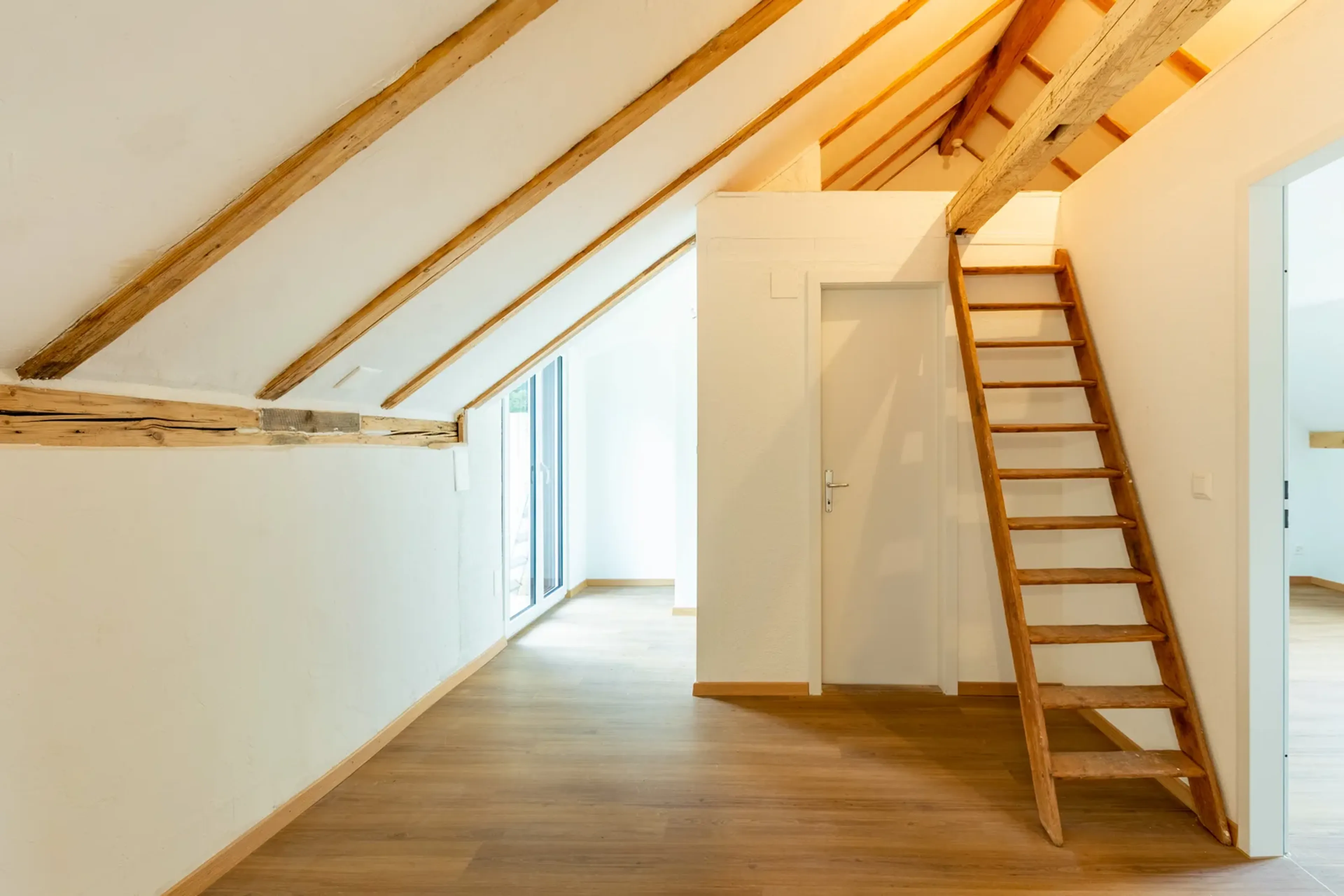 Frisch renoviertes 3.5-Zi.-Doppeleinfamilienhaus in Kollbrunn mieten - 9