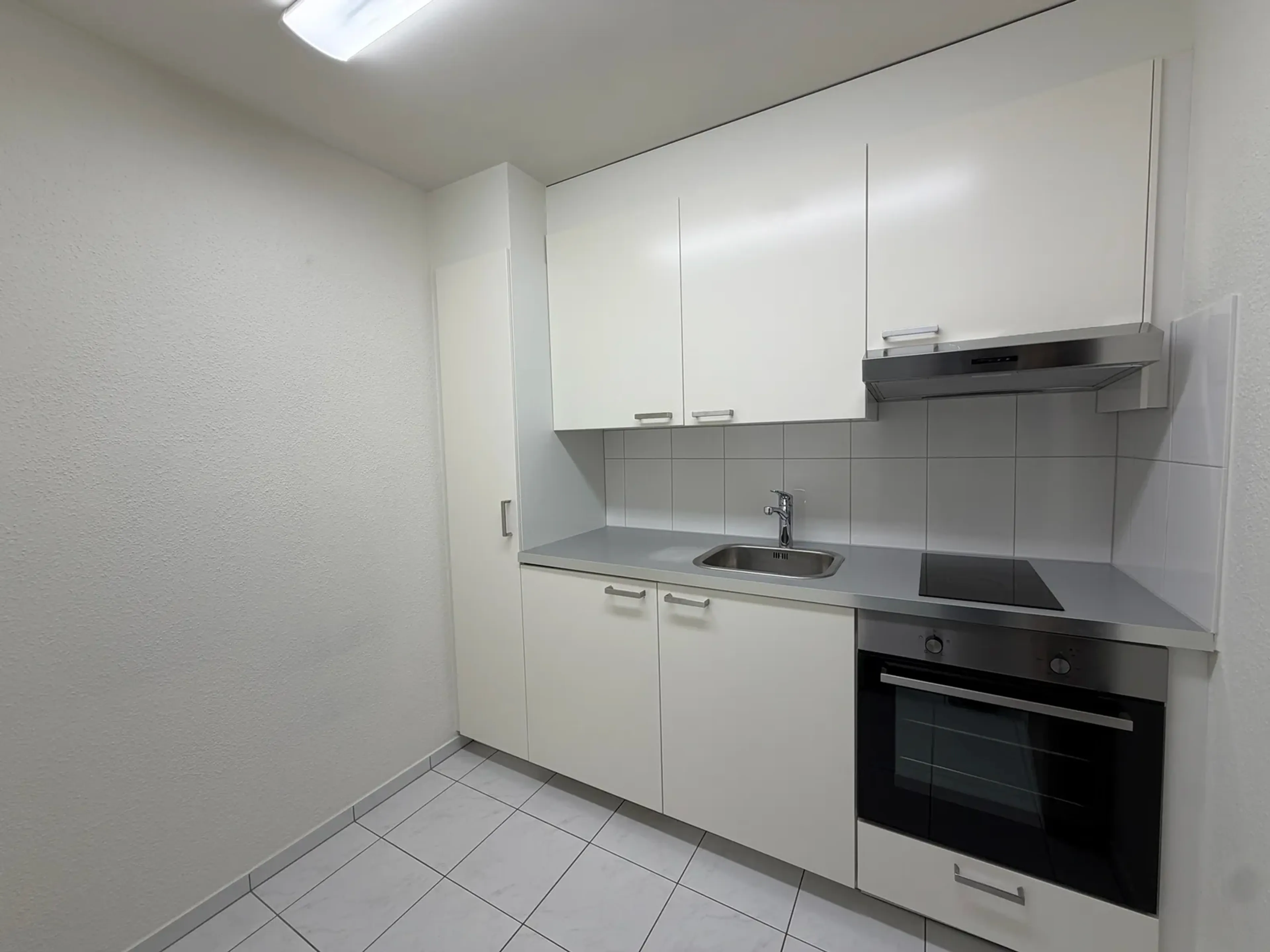 1-Zimmer-Wohnung mit Lift im 4. OG in Basel-Gundeldingen mieten - 3