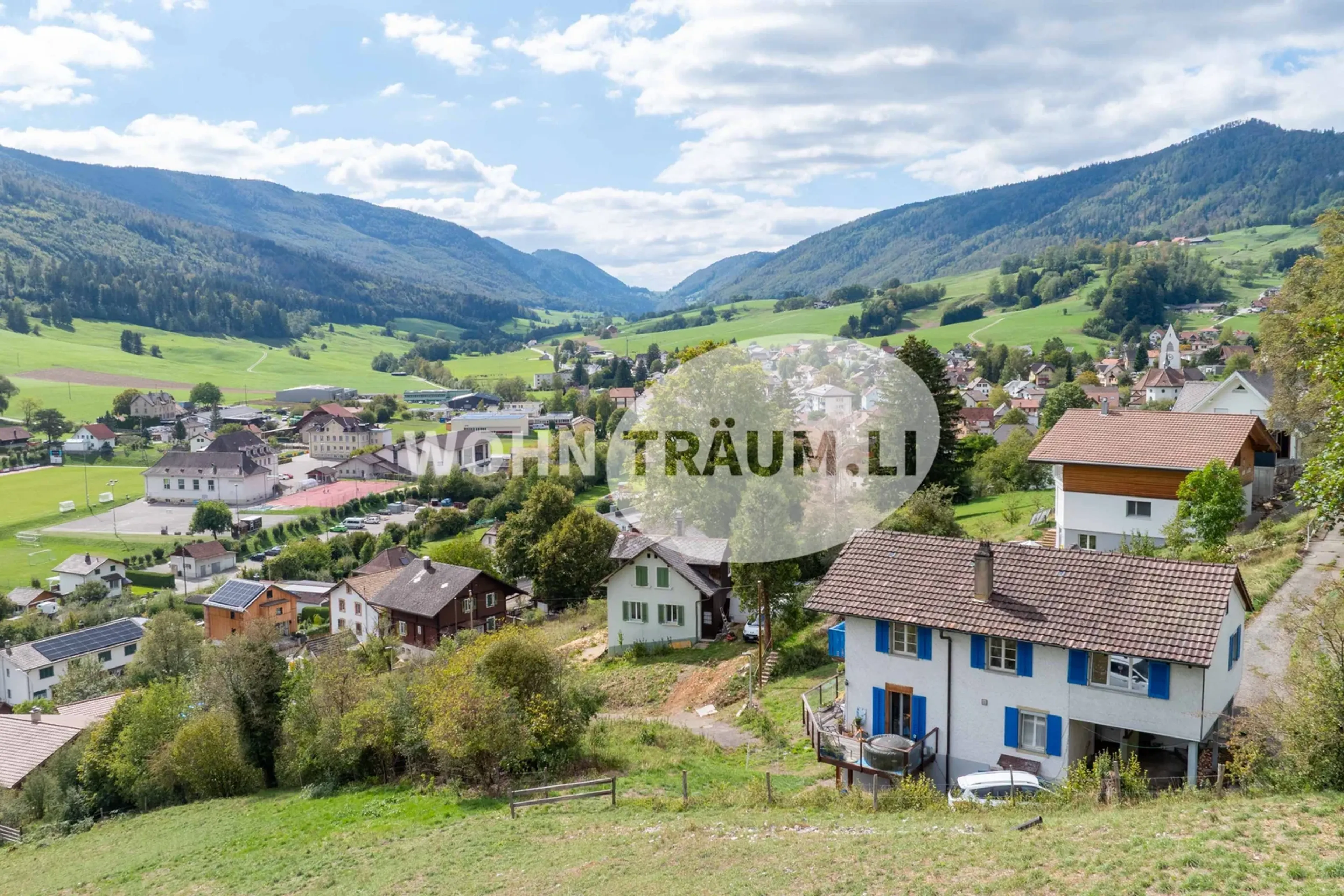 5-Zimmer Einfamilienhaus mit Landreserve in Welschenrohr - 30