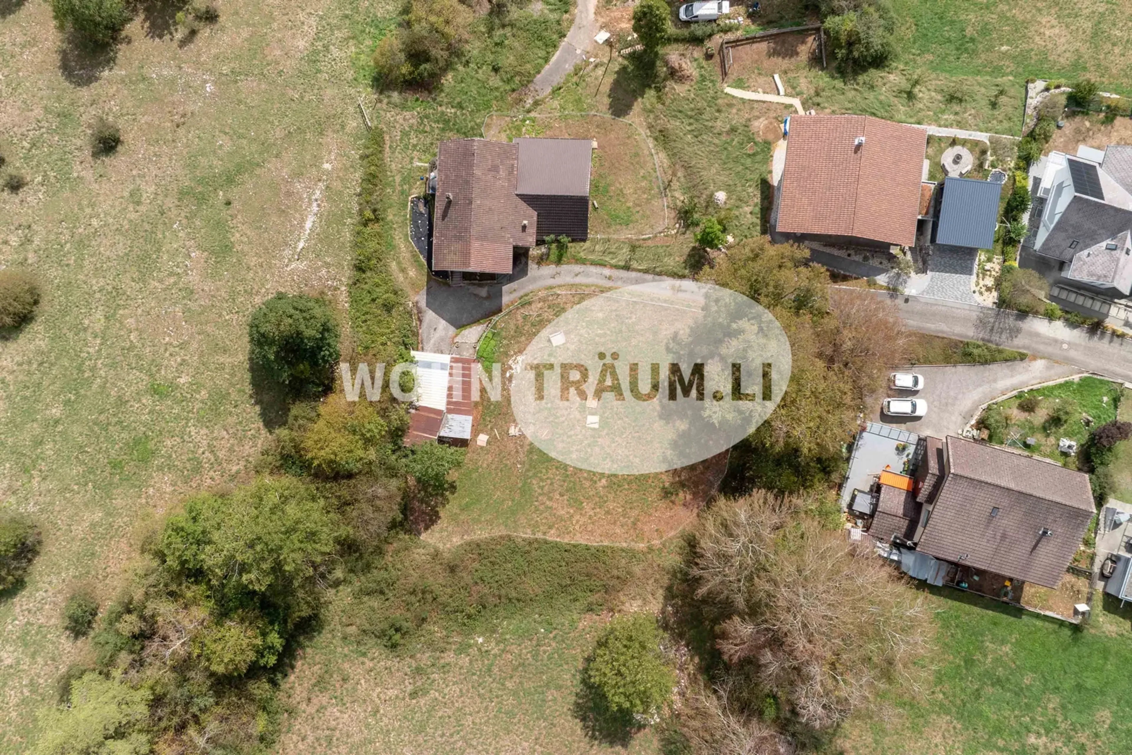 5-Zimmer Einfamilienhaus mit Landreserve in Welschenrohr - 12