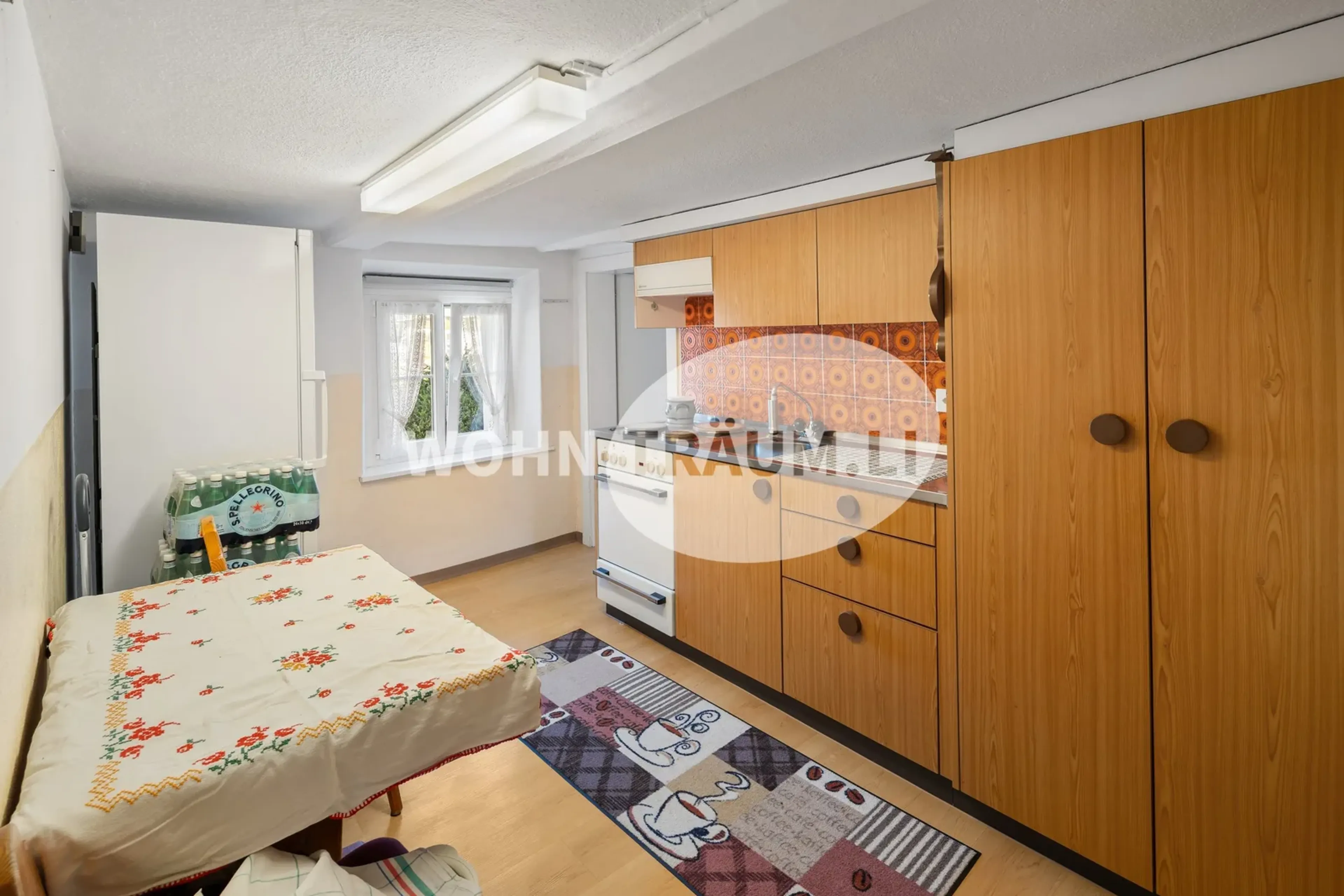 8-Zimmer Eckhausteil mit Gartenhaus und grossem Grundstück - 18