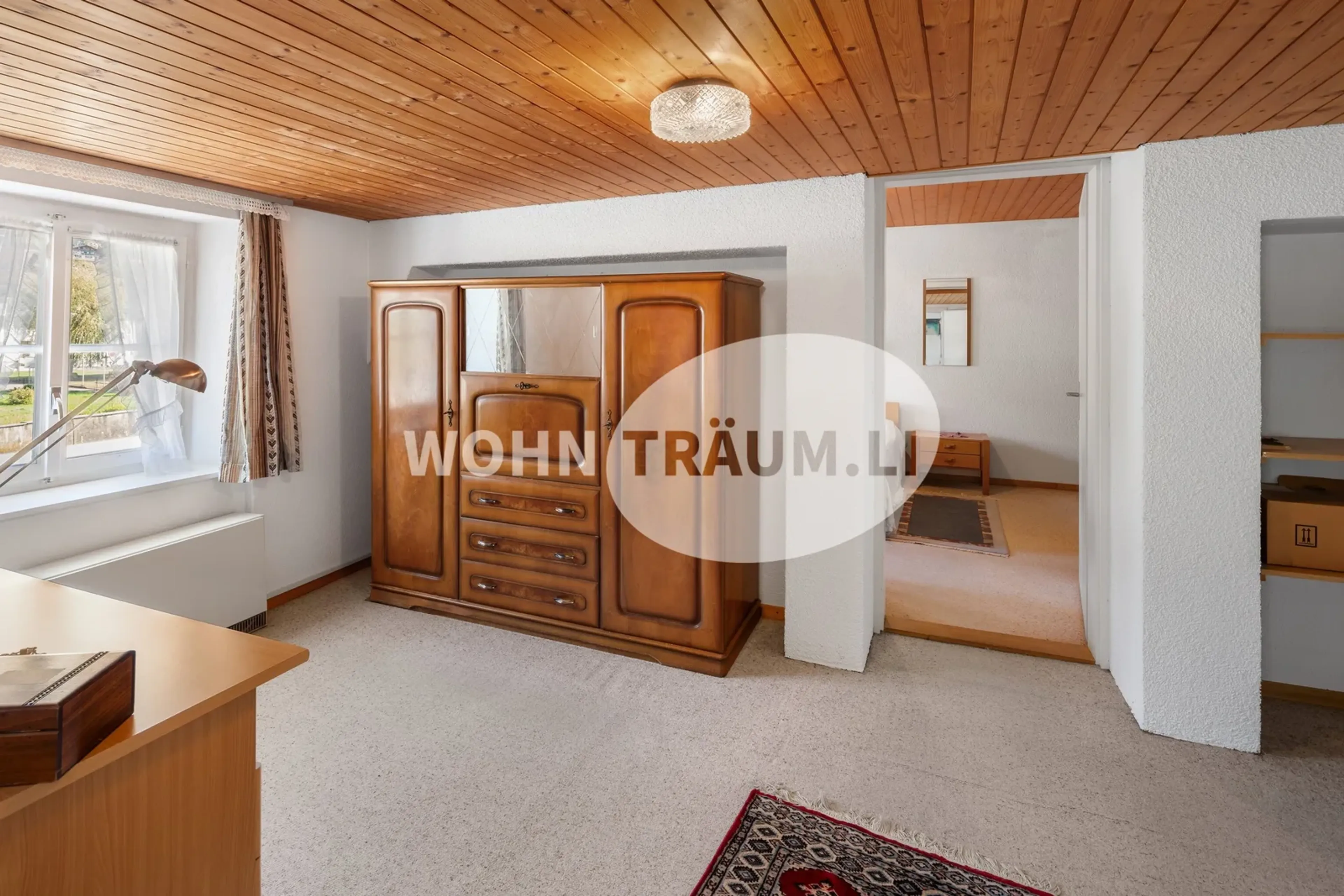 8-Zimmer Eckhausteil mit Gartenhaus und grossem Grundstück - 19