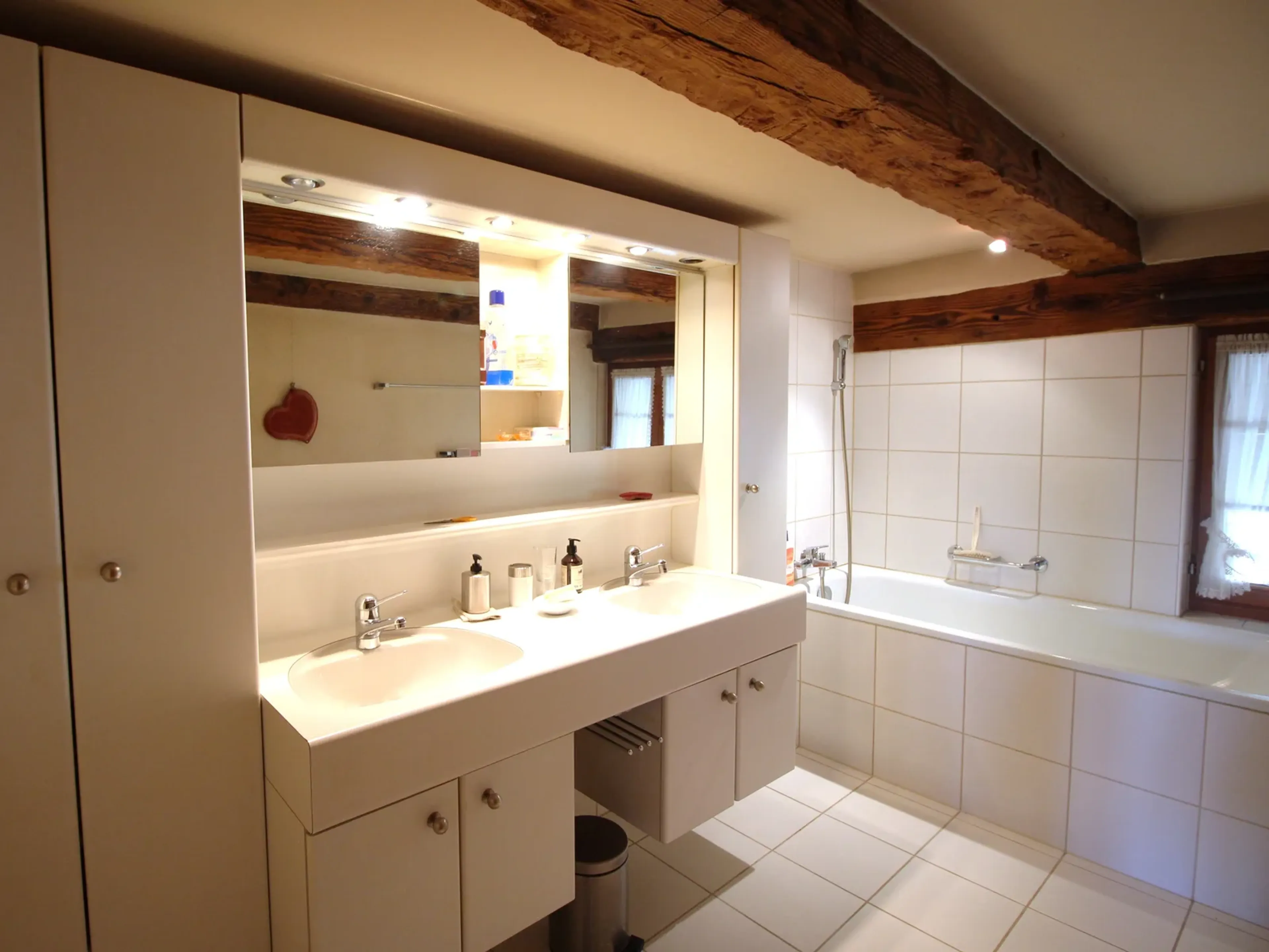 Wohnen und Entwickeln: Bauernhaus mit Landreserve in Attiswil - 3