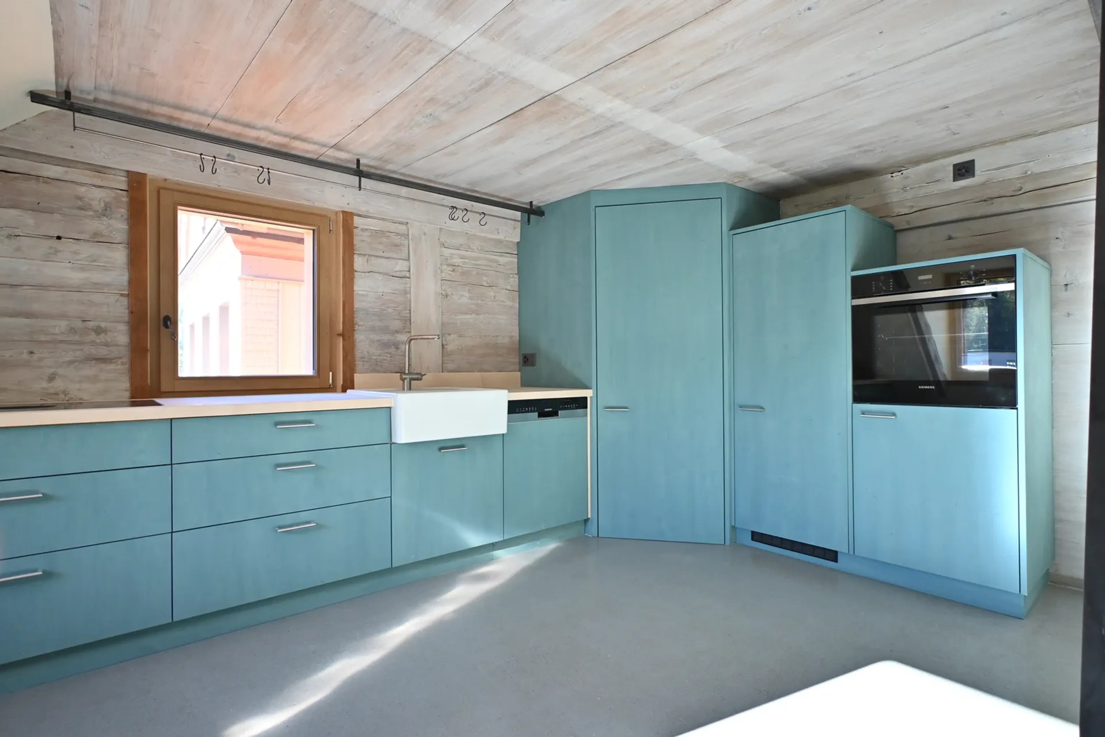 Maisonette Taverne: 5.5 Zimmer auf zwei Stockwerken - Bild 5