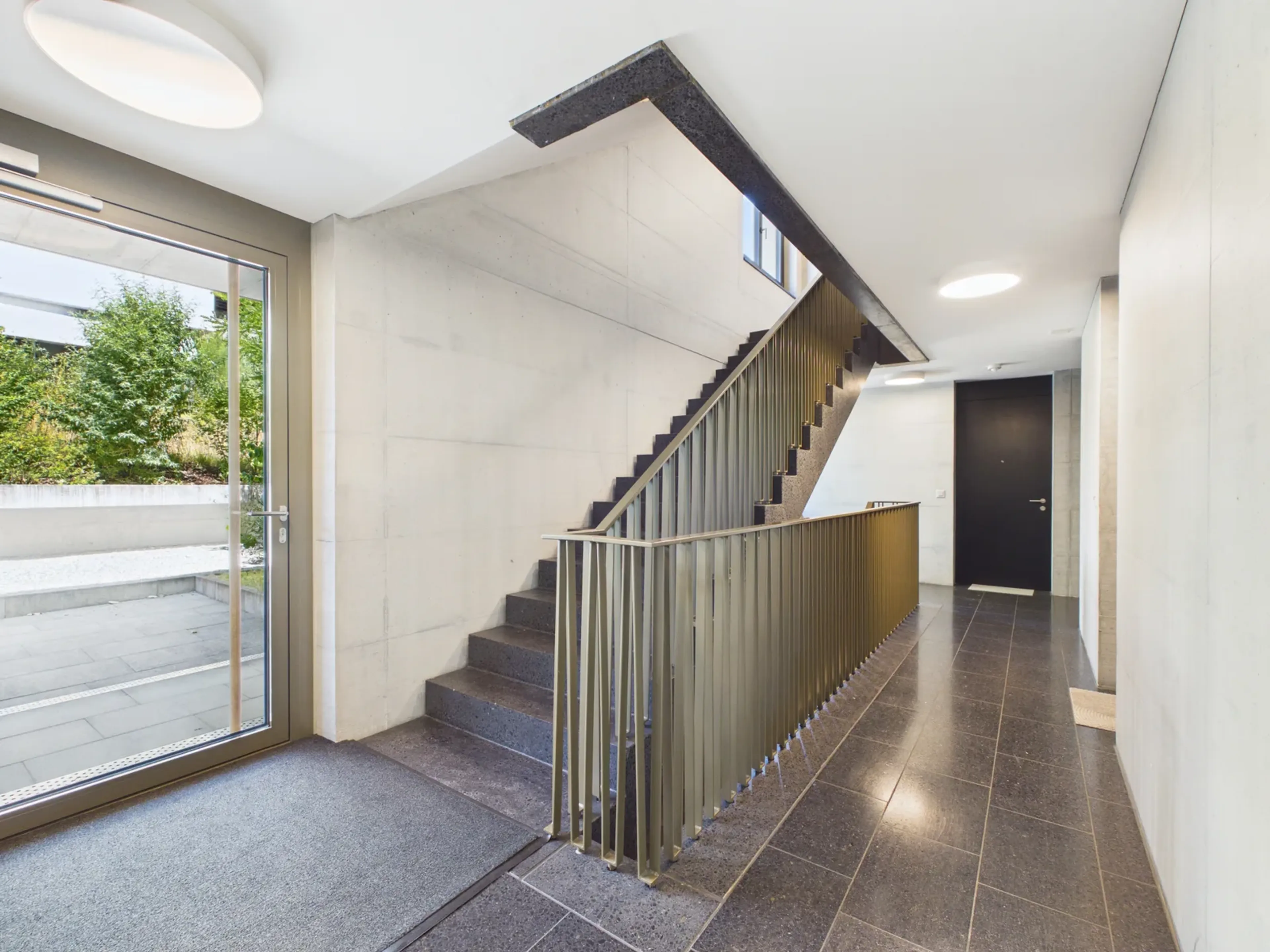 Modernes Wohnen mit Südbalkon in Stadtnähe - 10