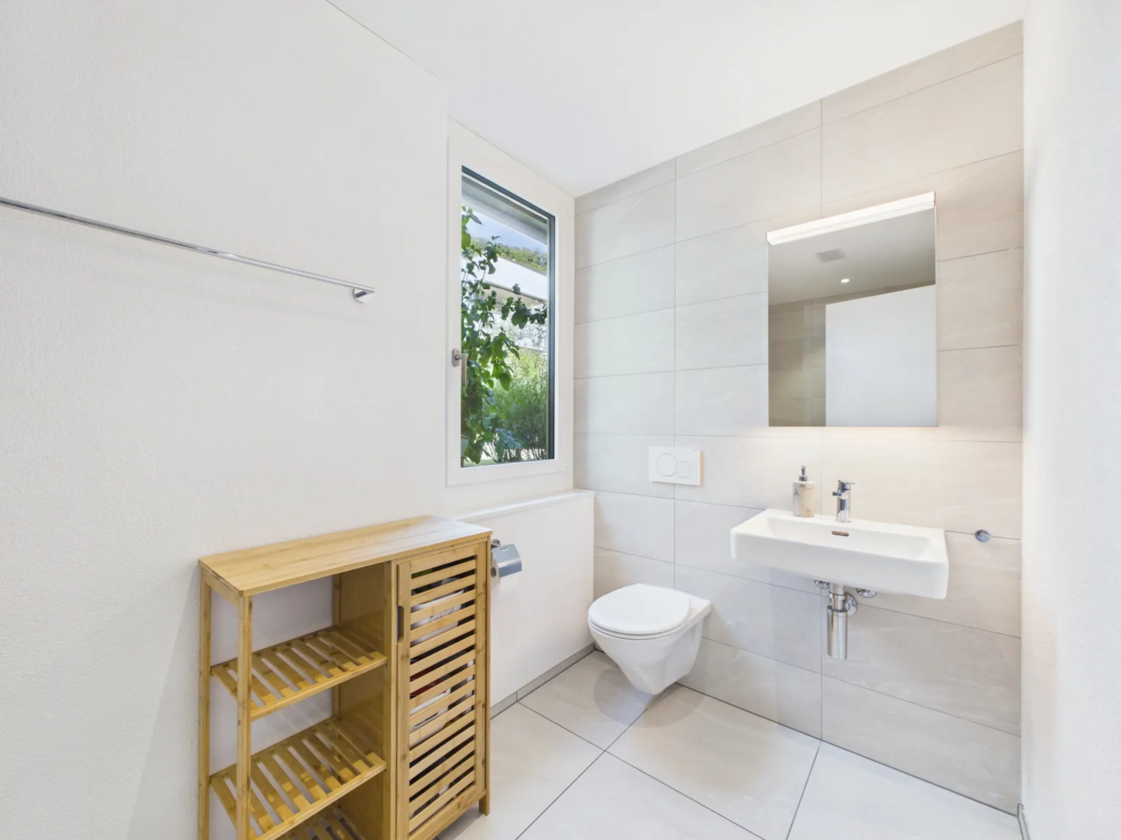 Modernes Wohnen mit Südbalkon in Stadtnähe - 7