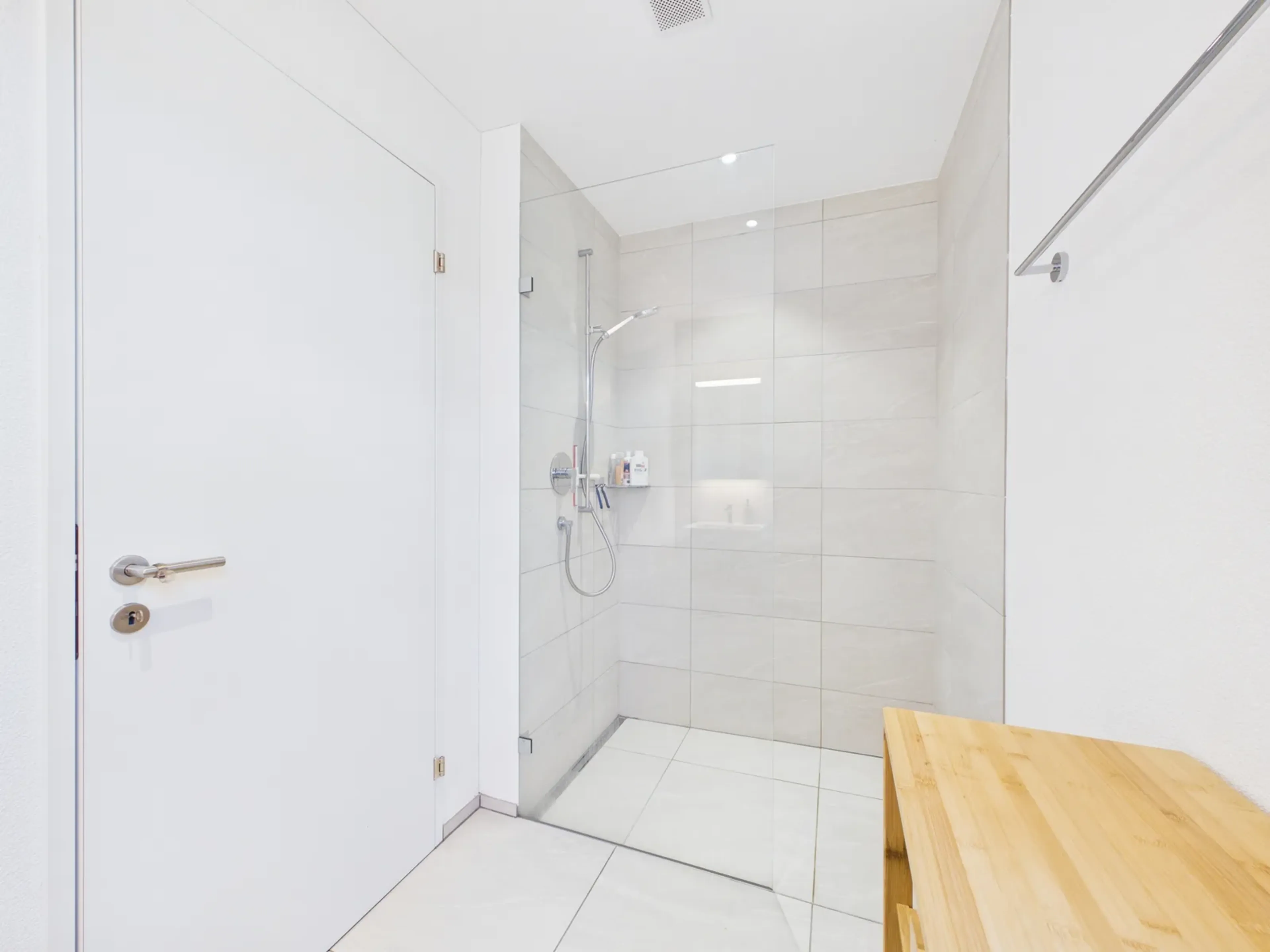 Modernes Wohnen mit Südbalkon in Stadtnähe - 8