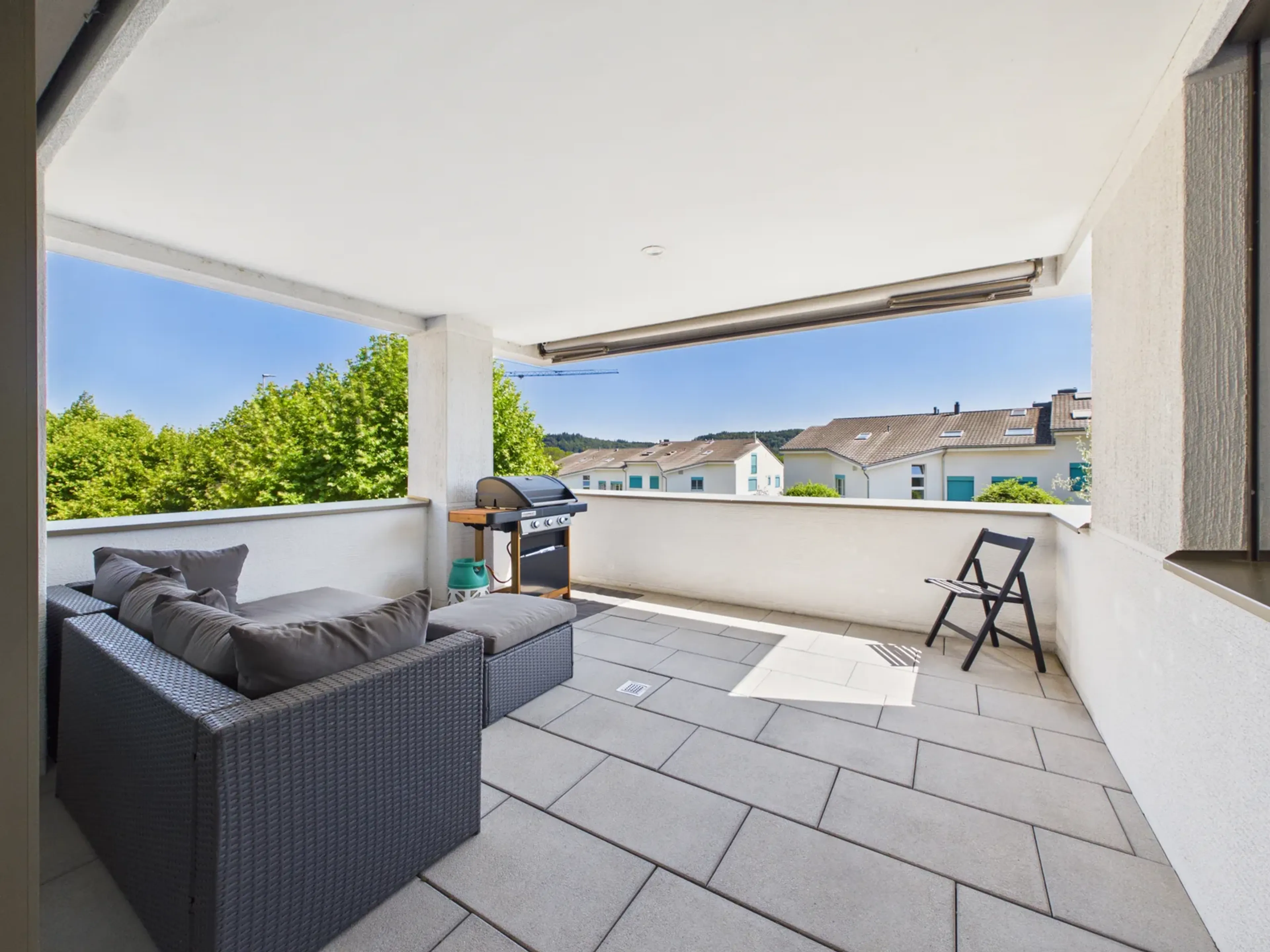 Modernes Wohnen mit Südbalkon in Stadtnähe - 4