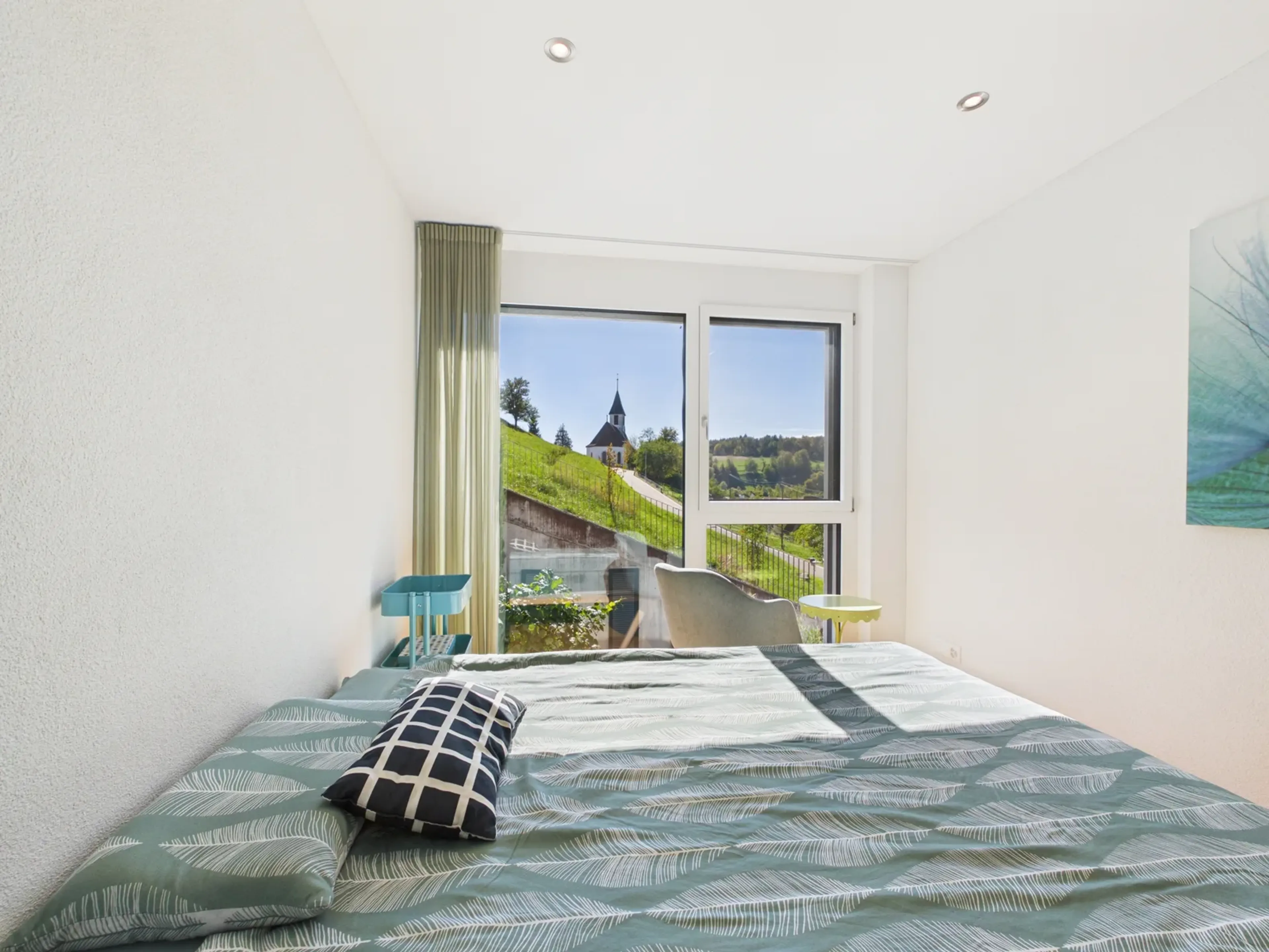 Exklusive 4.5-Zimmer-Wohnung mit grosszügiger Terrasse und Balkon - 14