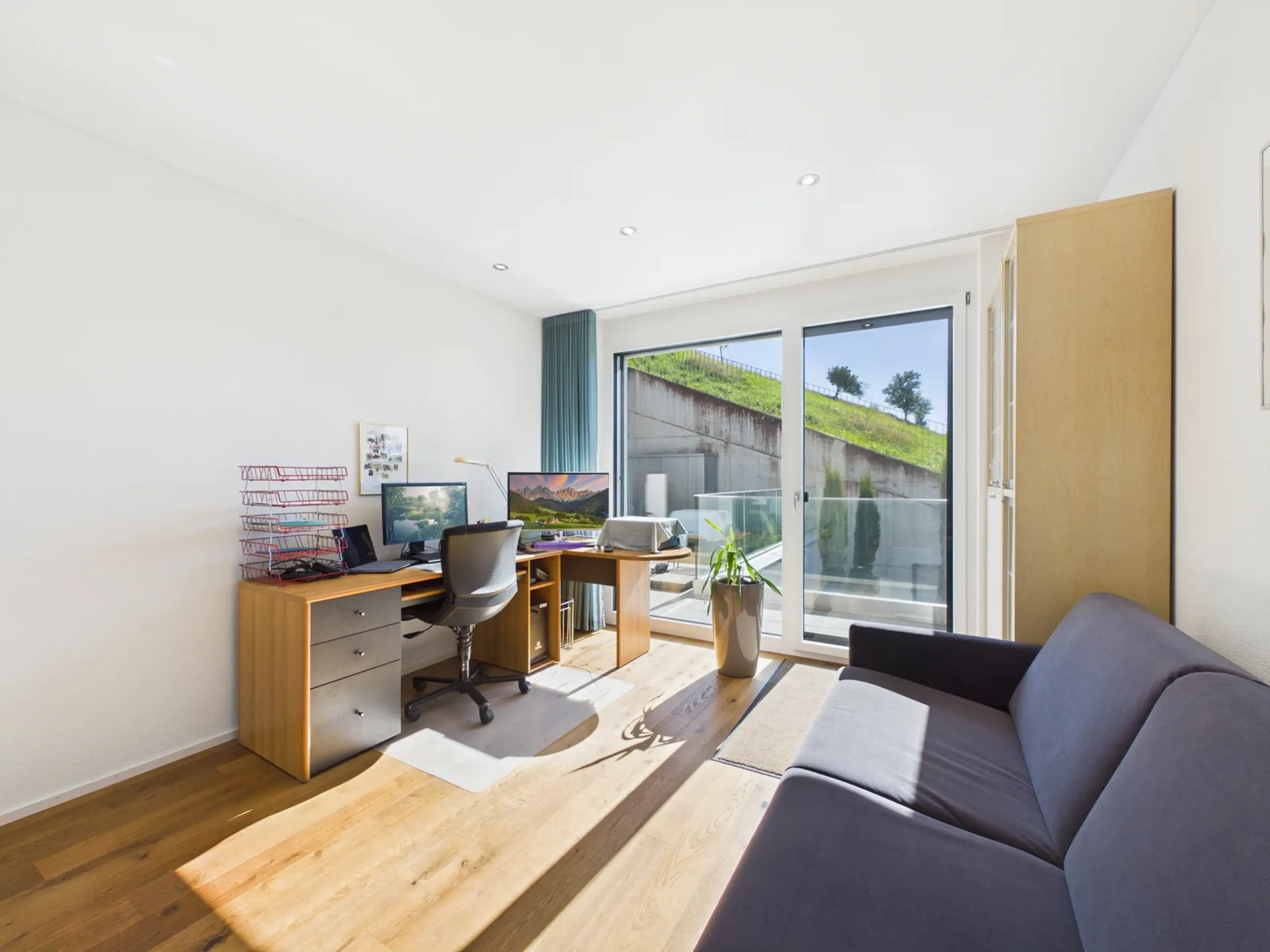 Exklusive 4.5-Zimmer-Wohnung mit grosszügiger Terrasse und Balkon - 11