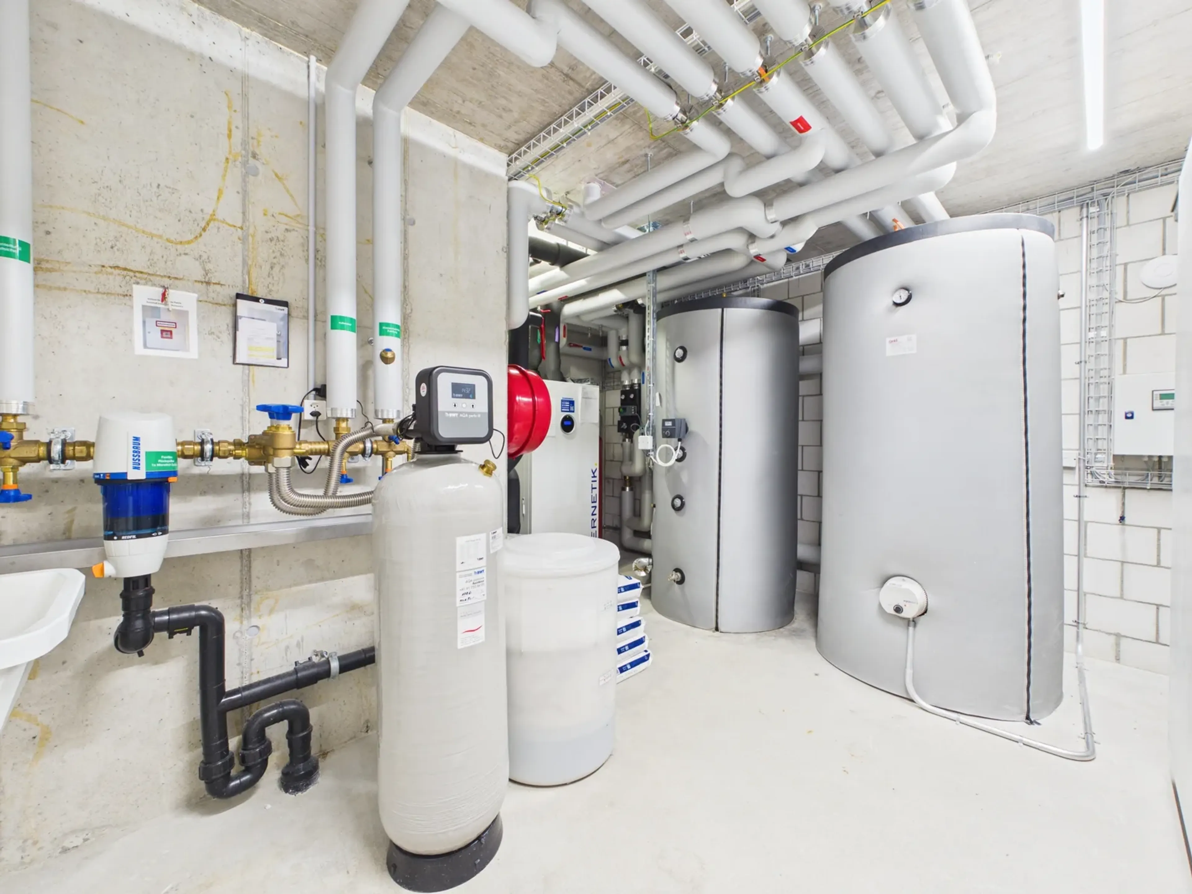 Hochwertige 2.5 Zimmer Wohnung mit grosszügigem Balkon - 15