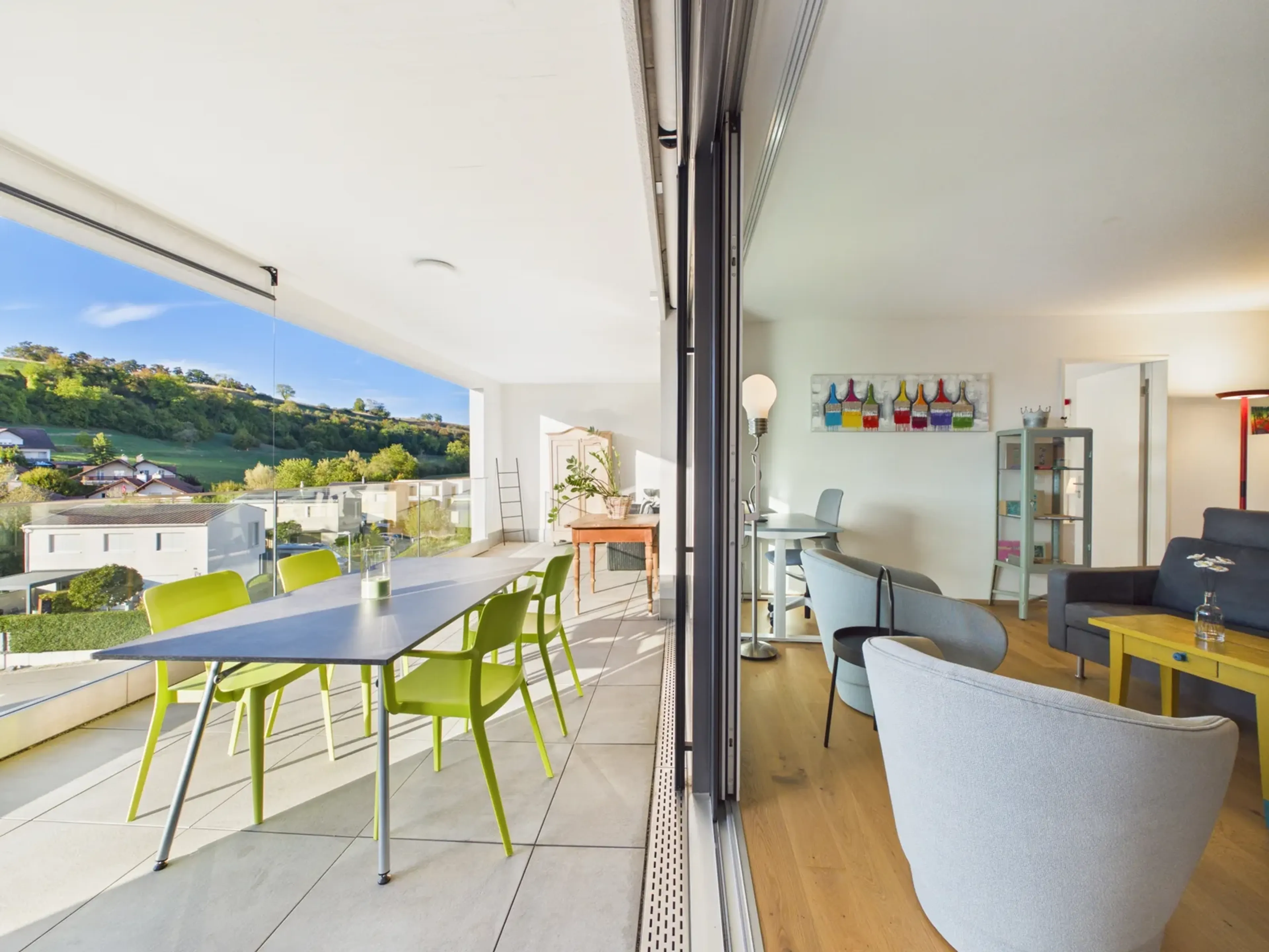 Hochwertige 2.5 Zimmer Wohnung mit grosszügigem Balkon - 10