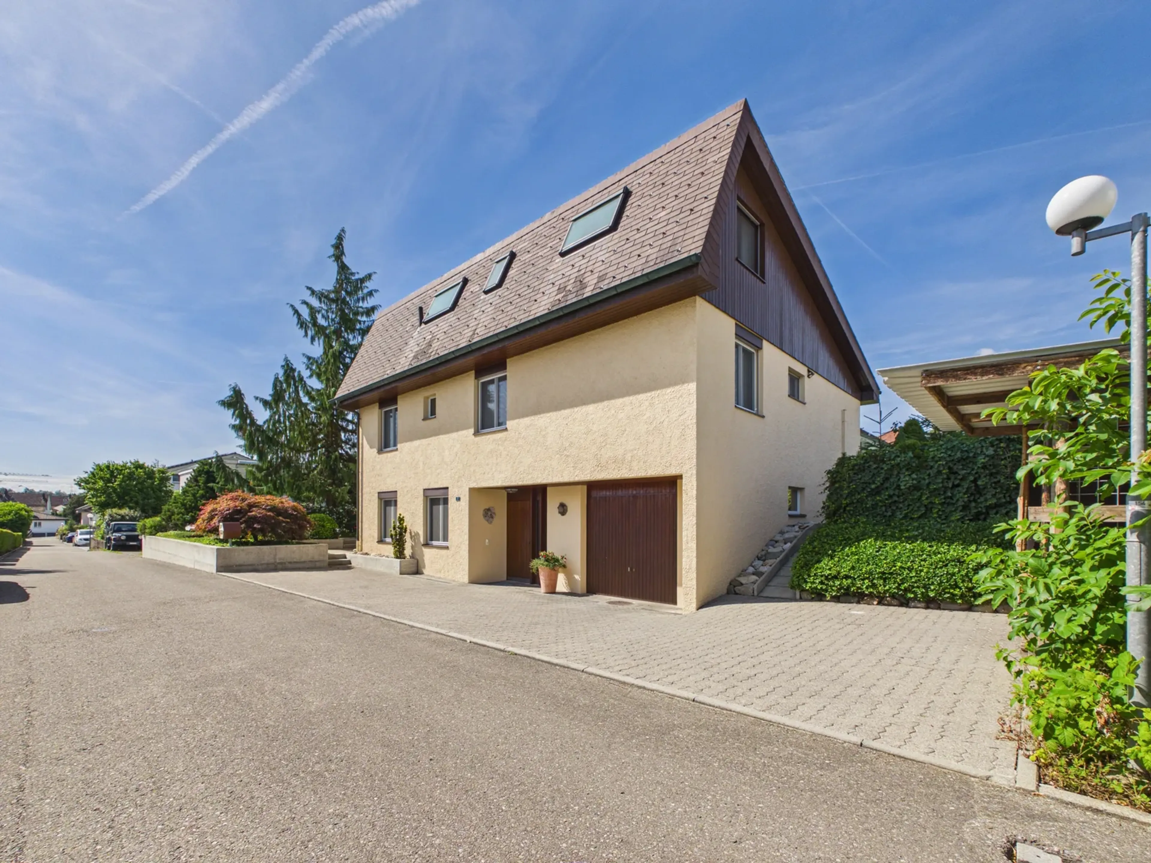 Grosszügiges 6.5-Zimmer-Einfamilienhaus an ruhiger Privatstrasse - 20