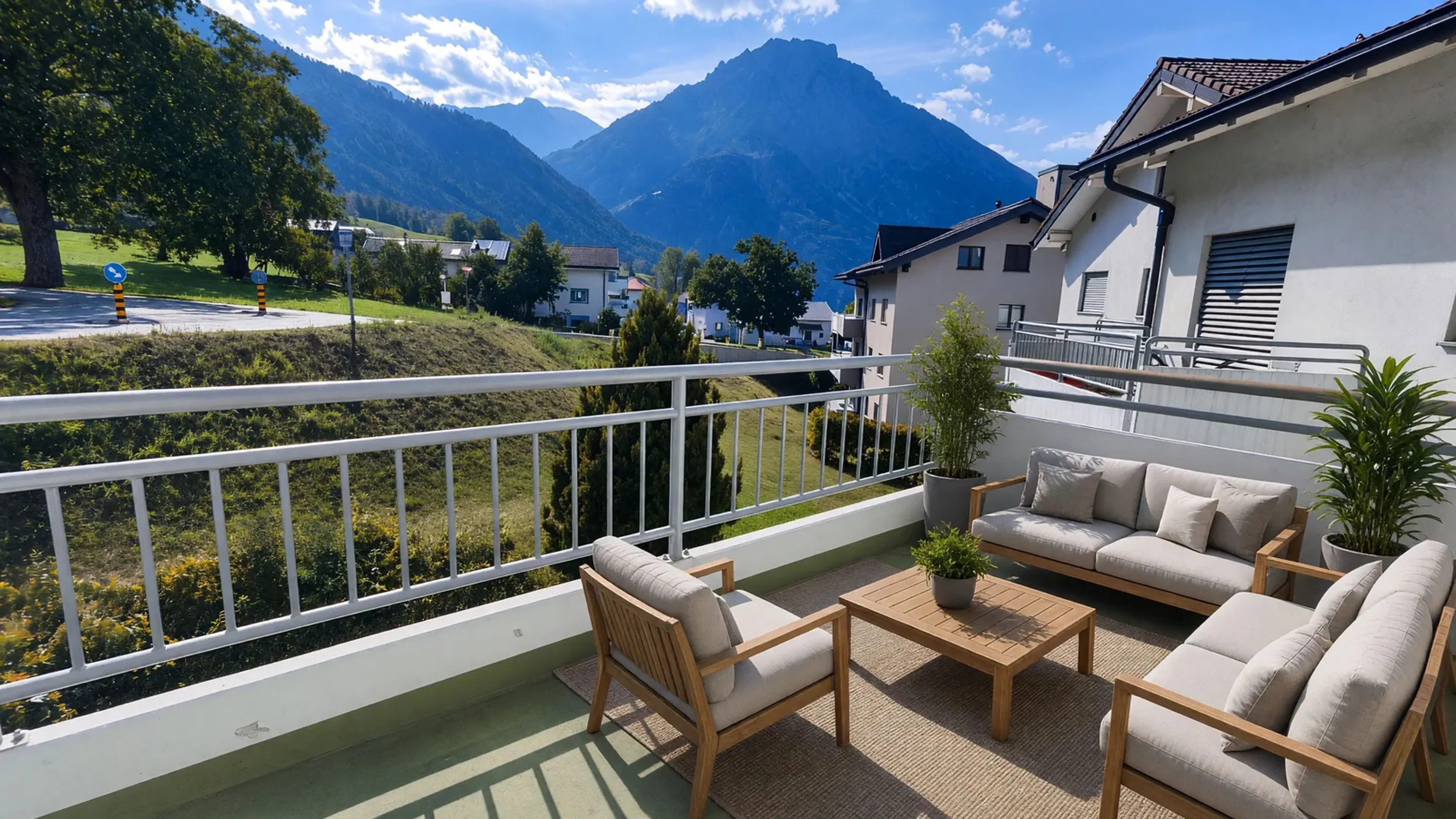 Grosszügige 5.5-Zimmer-Wohnung mit zwei Balkonen und Bergblick in Ried-Brig - 2