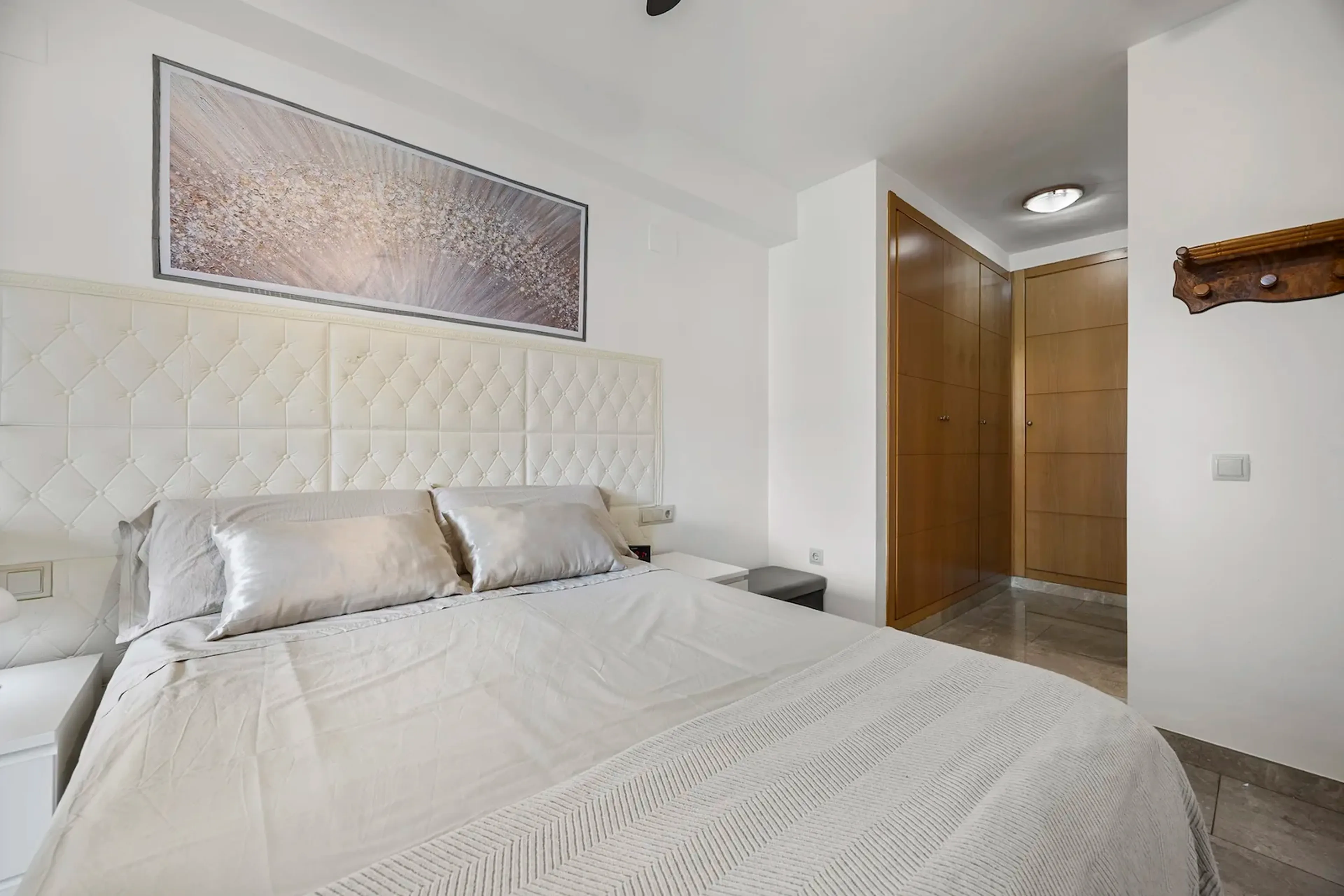 3-Zimmer-Wohnung mit 35 m² Terrasse und Poolanlage in Marbella - 9