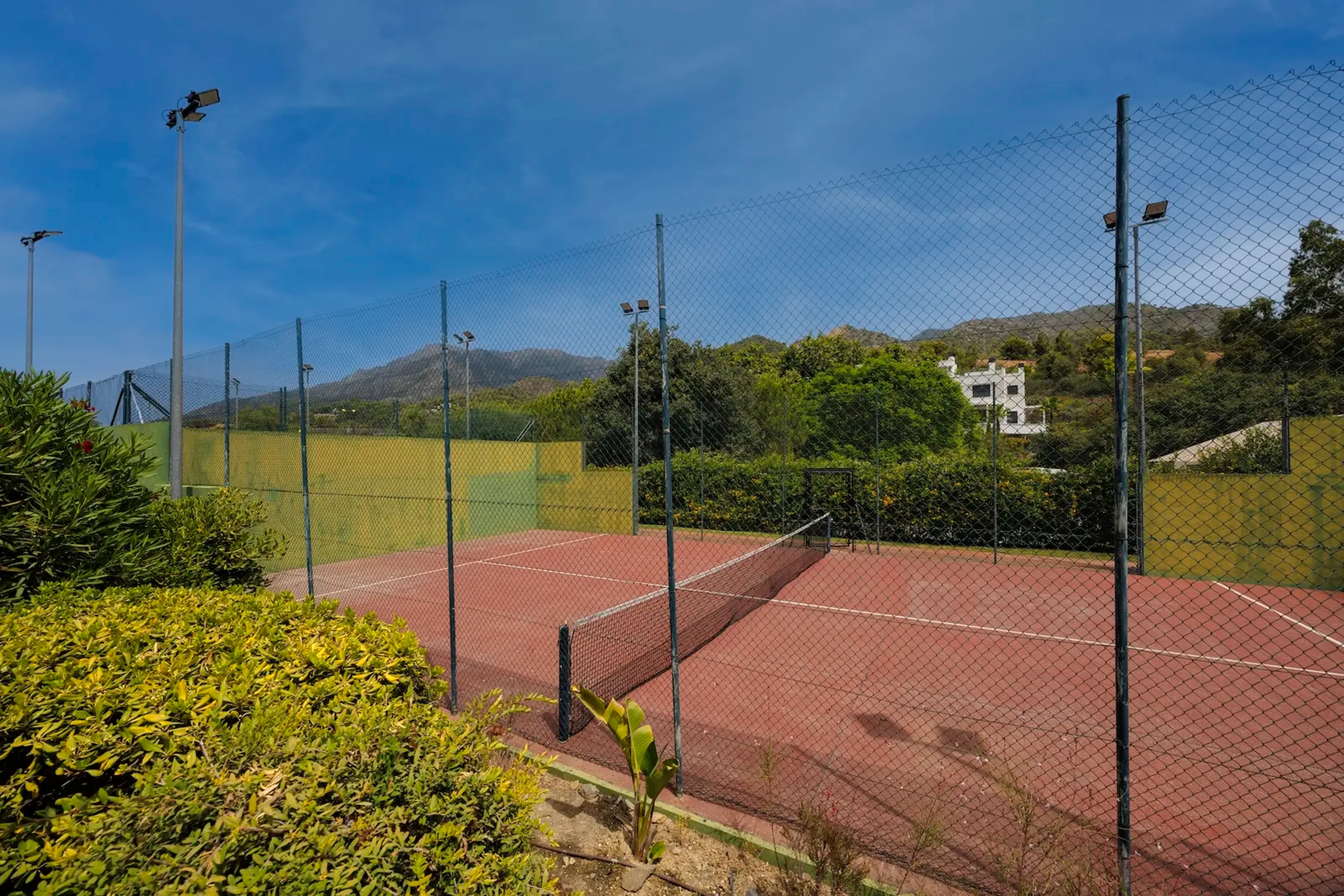 3-Zimmer-Wohnung mit 35 m² Terrasse und Poolanlage in Marbella - 18