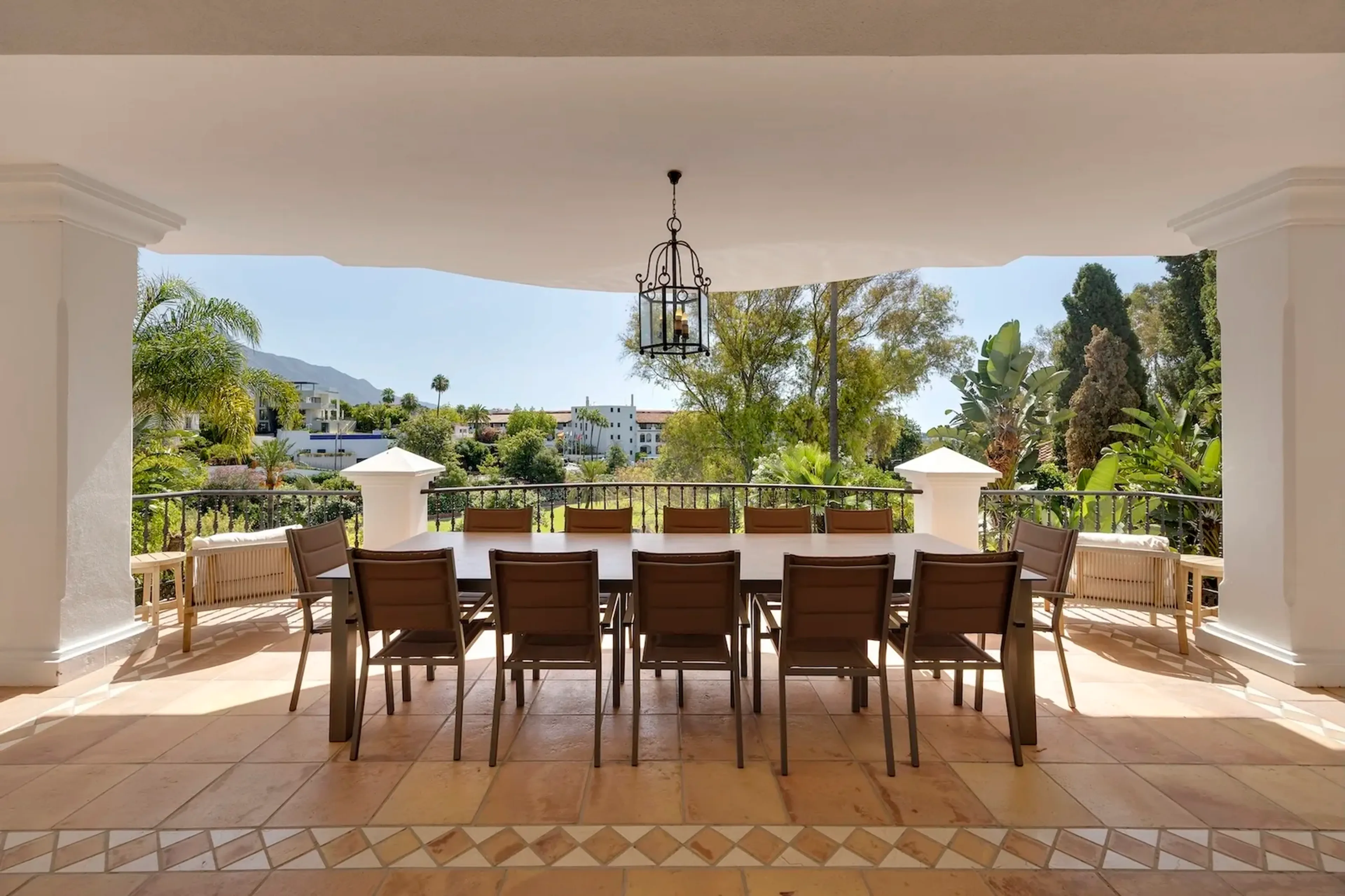 Villa mit 10 Zimmern, Pool und Bergblick in Benahavís - 9