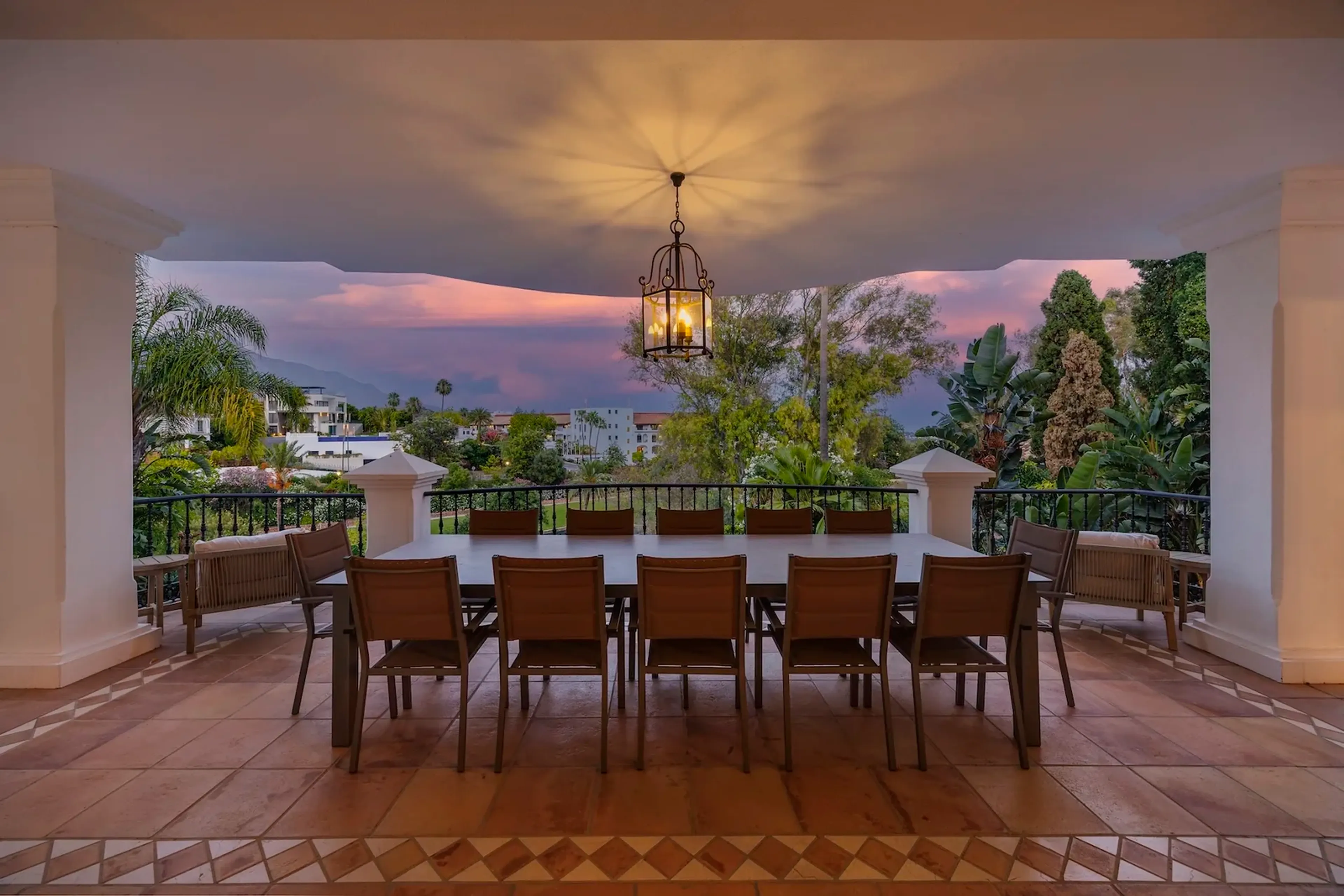 Villa mit 10 Zimmern, Pool und Bergblick in Benahavís - 40