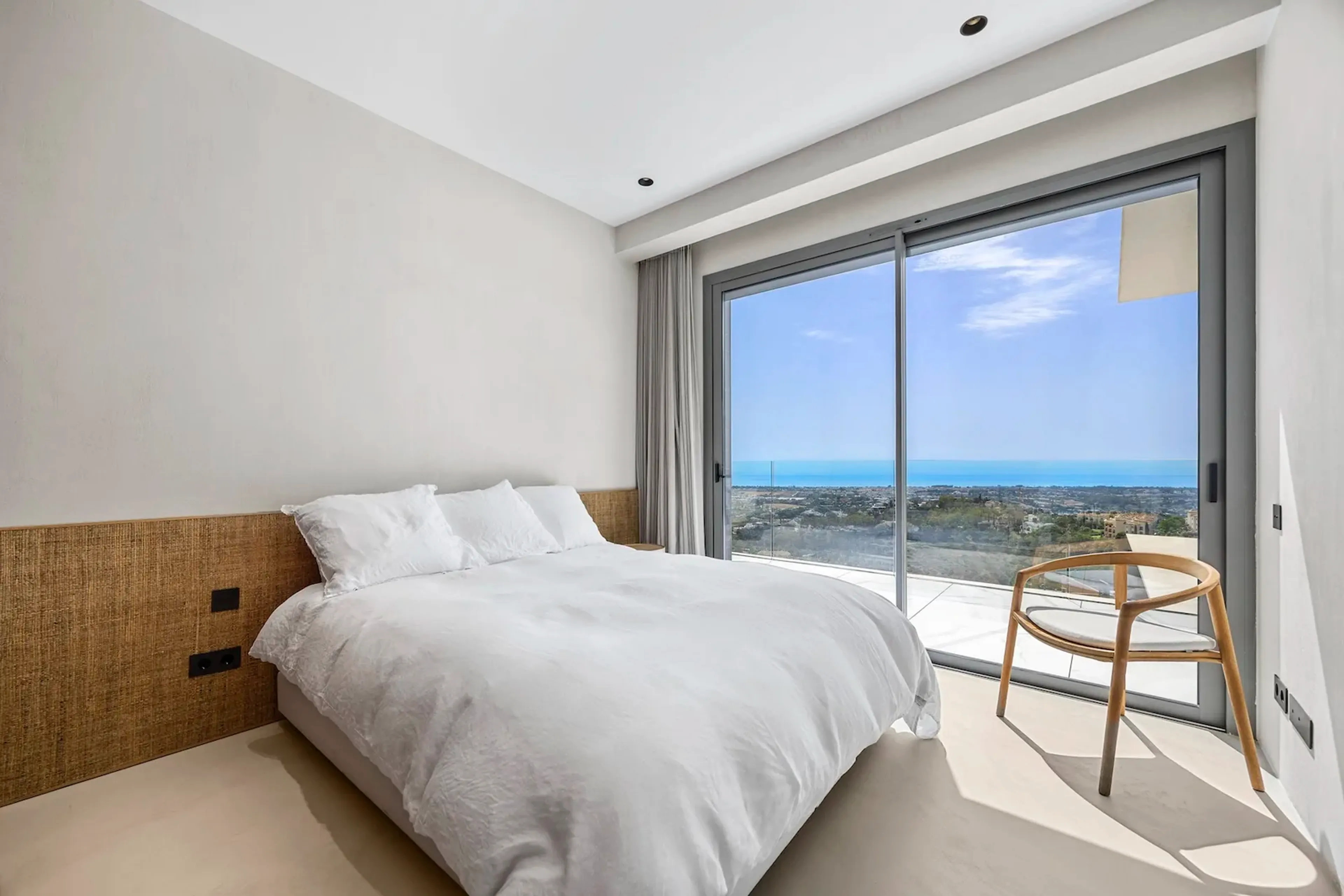 Meerblick pur: 4-Zimmer-Apartment mit 61 m² Terrasse in Benahavís - 22