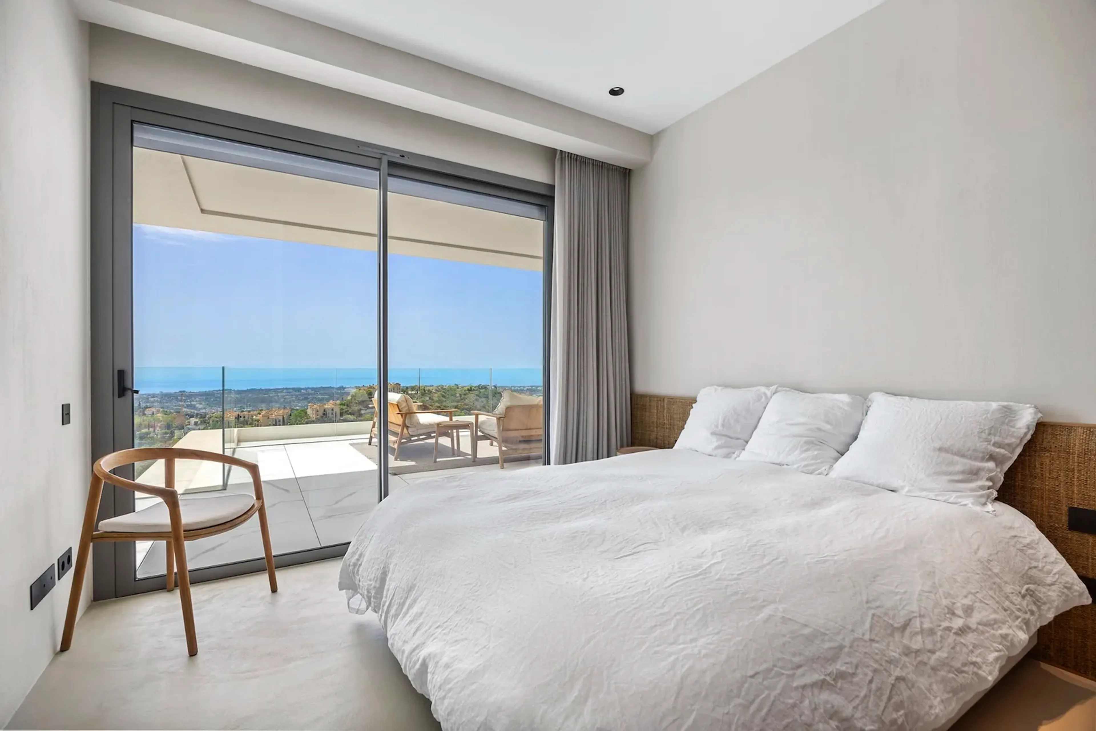 Meerblick pur: 4-Zimmer-Apartment mit 61 m² Terrasse in Benahavís - 7