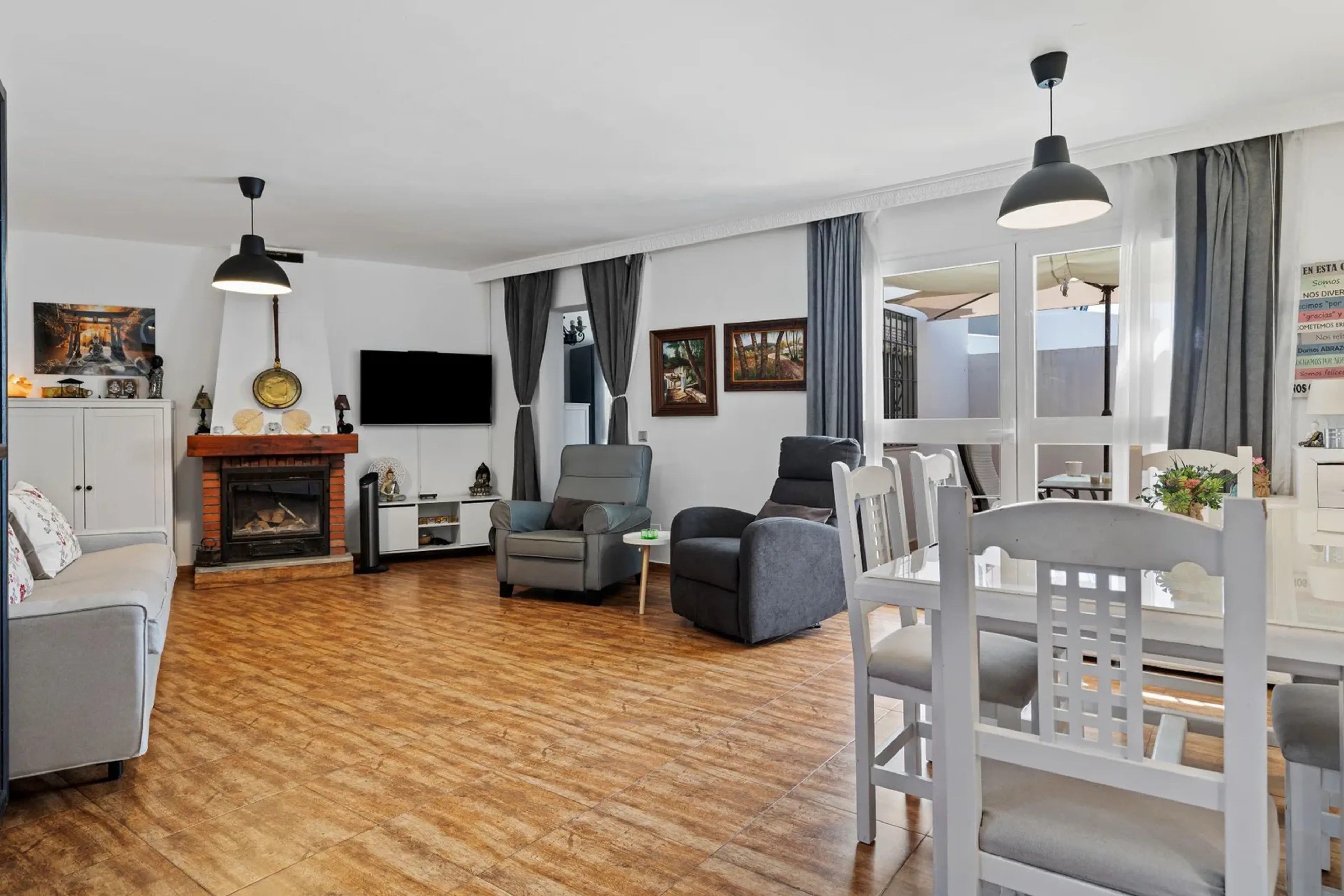 5-Zimmer-Villa auf einer Ebene mit Studio in Los Pacos, Fuengirola - Bild 6