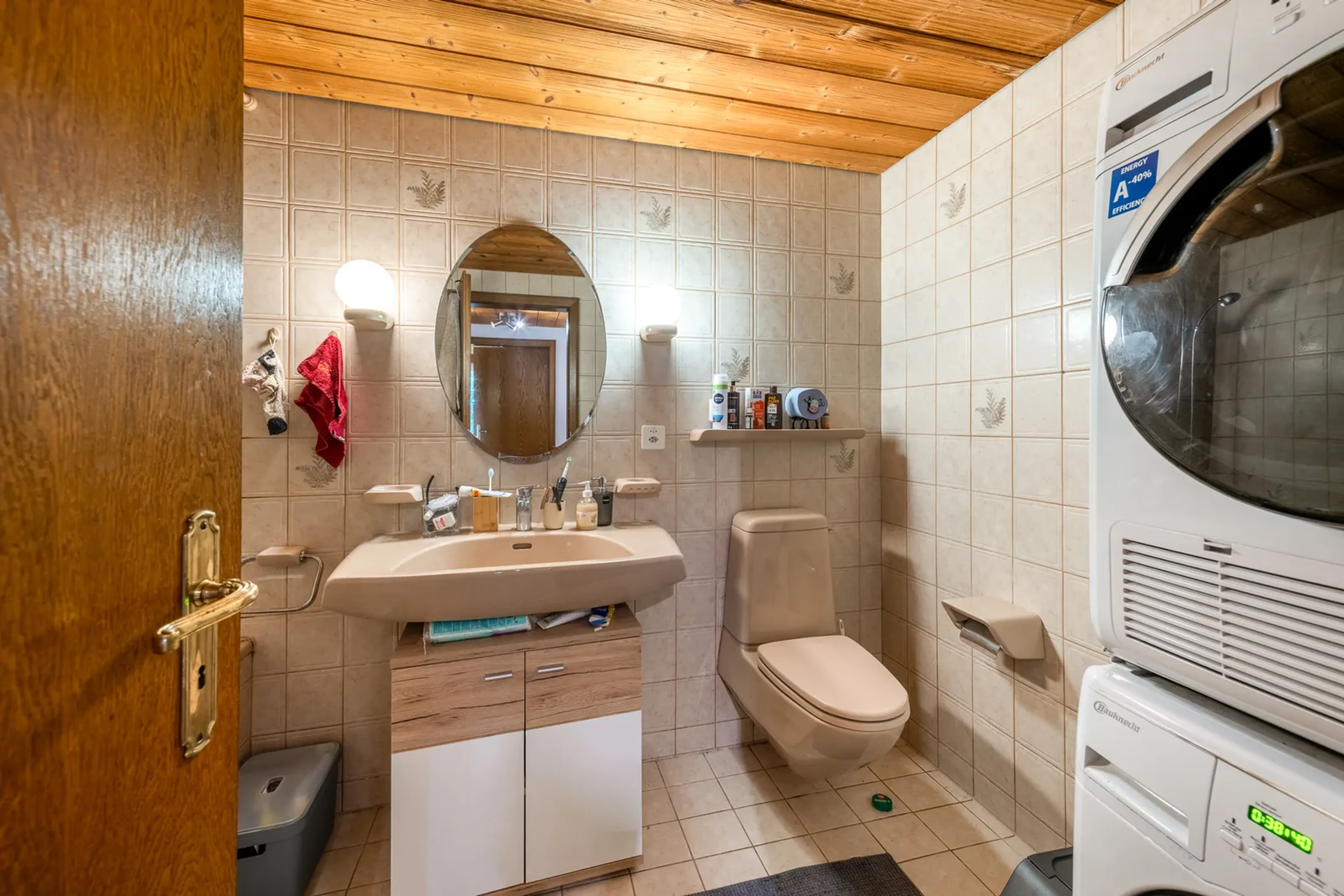 Herrschaftliche Villa mit traumhafter Weitsicht und viel Potenzial - 59