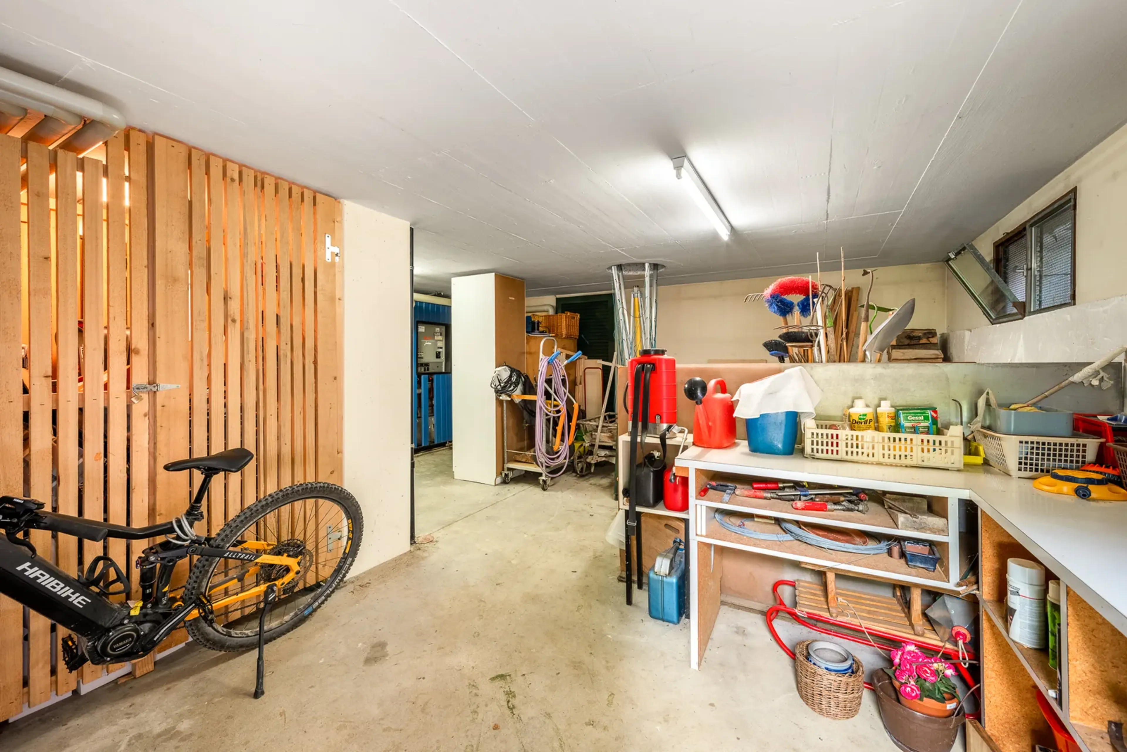 Herrschaftliche Villa mit traumhafter Weitsicht und viel Potenzial - 67