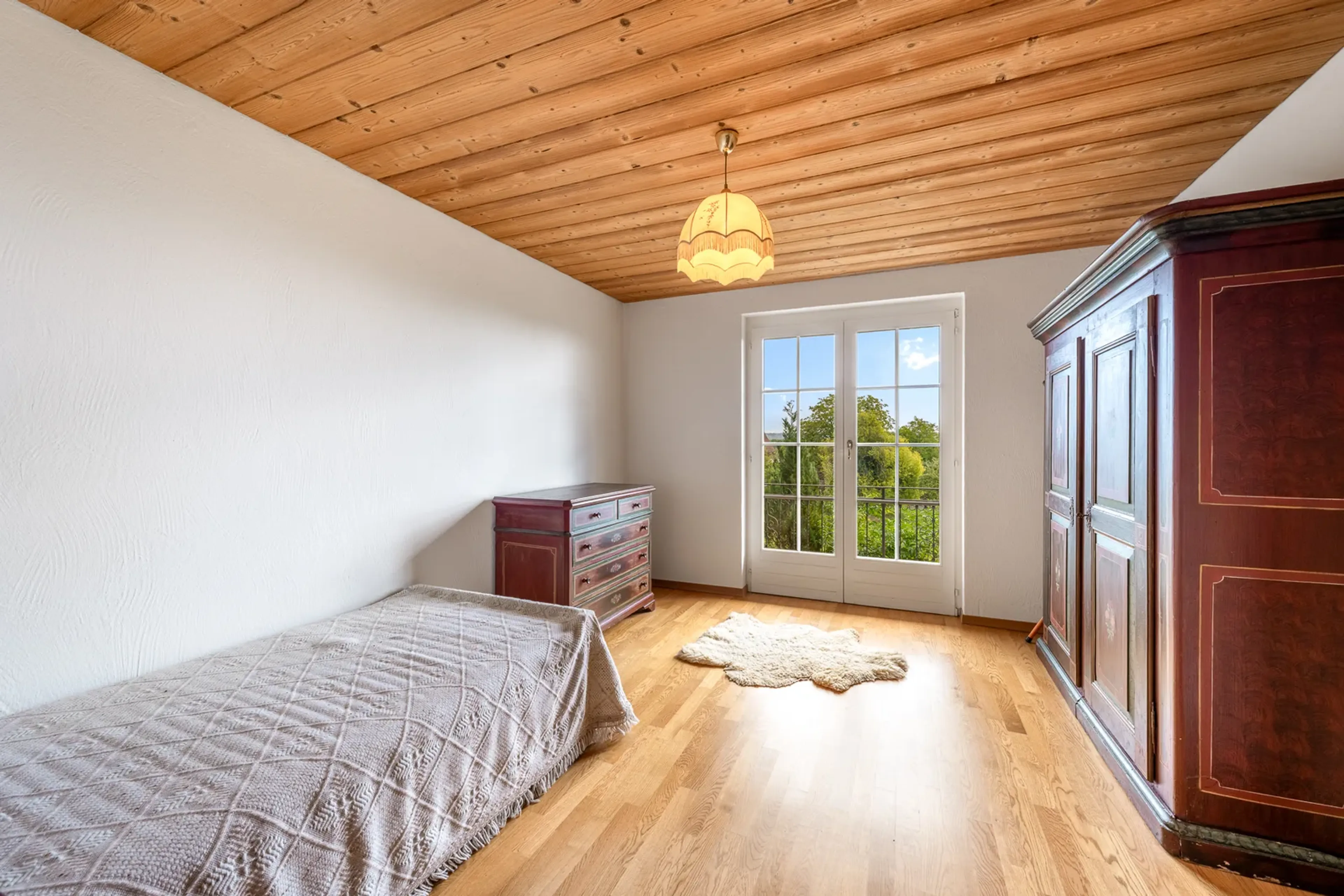 Herrschaftliche Villa mit traumhafter Weitsicht und viel Potenzial - 48