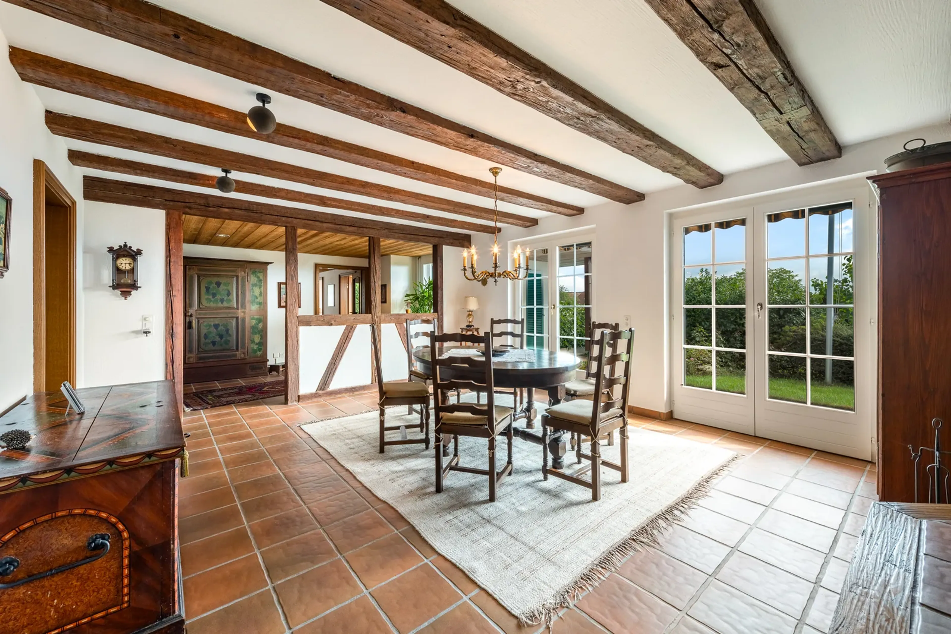 Herrschaftliche Villa mit traumhafter Weitsicht und viel Potenzial - 34