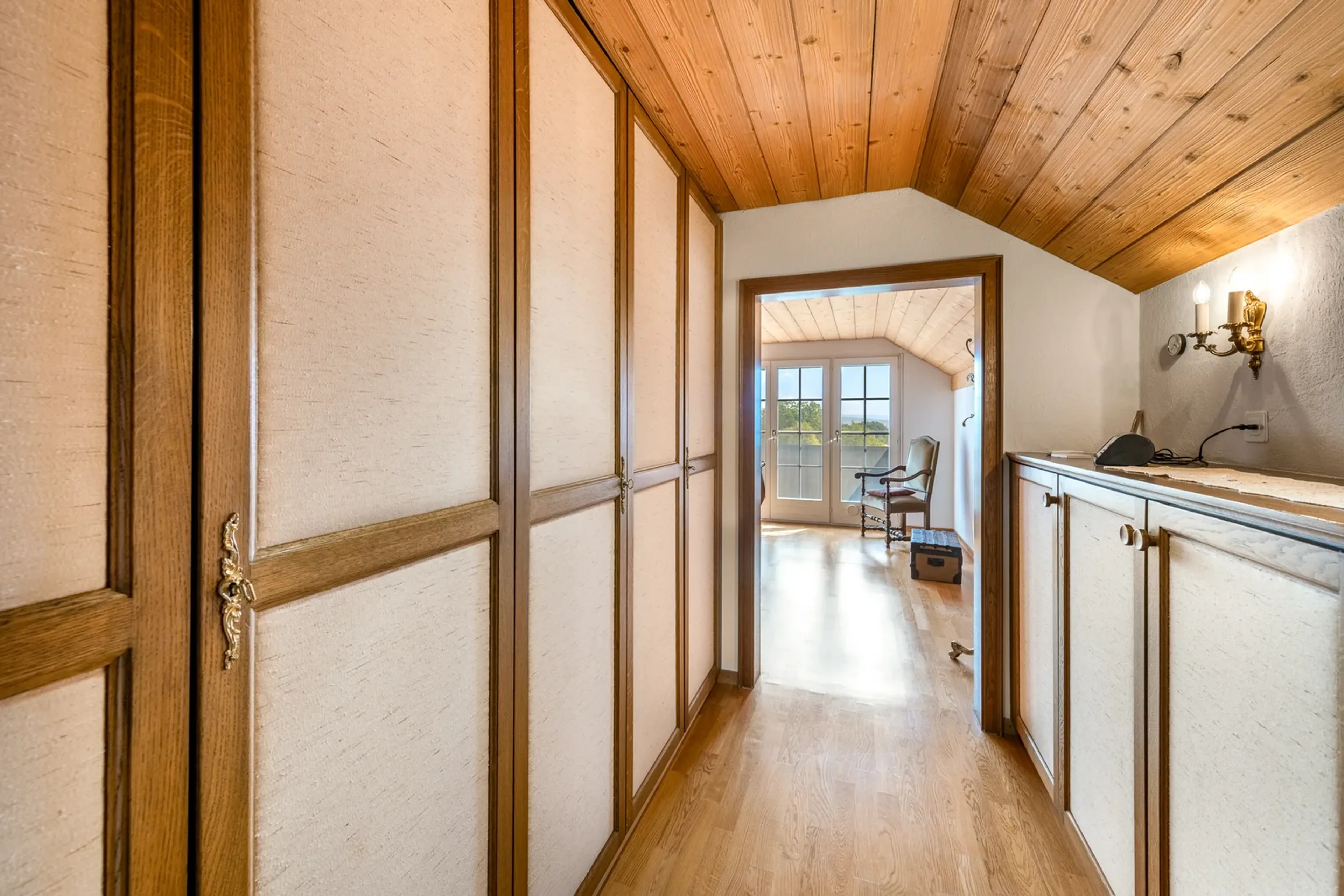 Herrschaftliche Villa mit traumhafter Weitsicht und viel Potenzial - 54