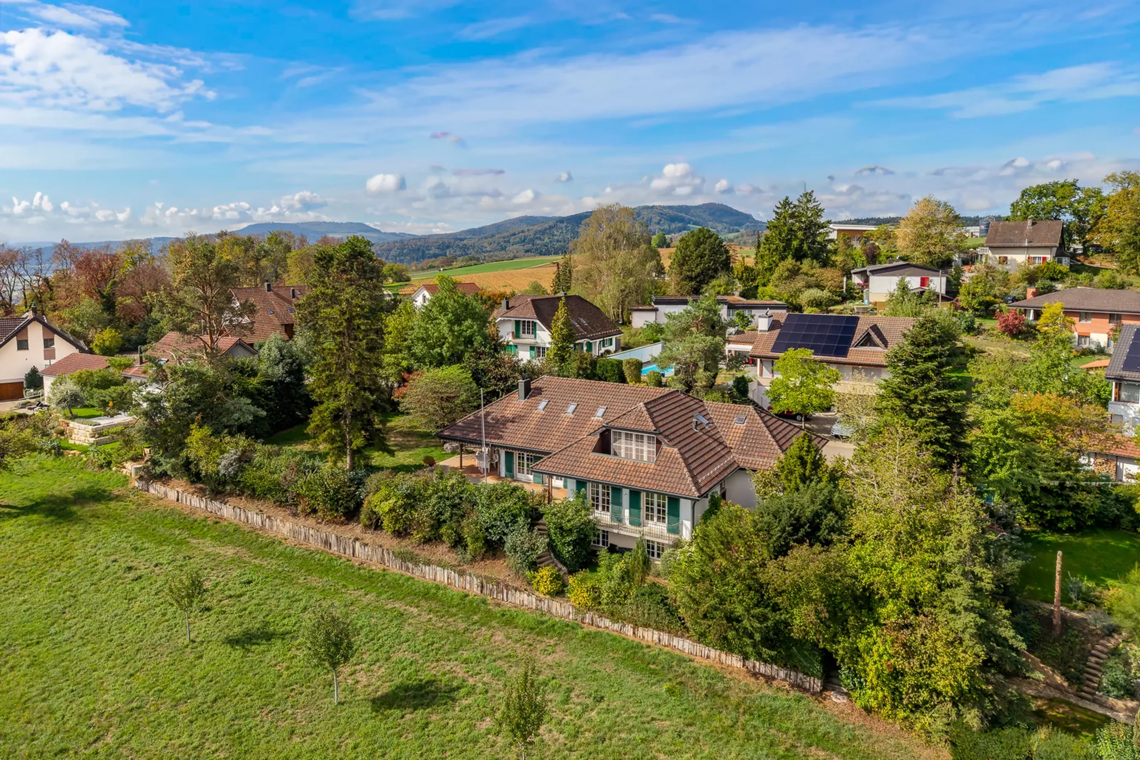 Herrschaftliche Villa mit traumhafter Weitsicht und viel Potenzial - 27