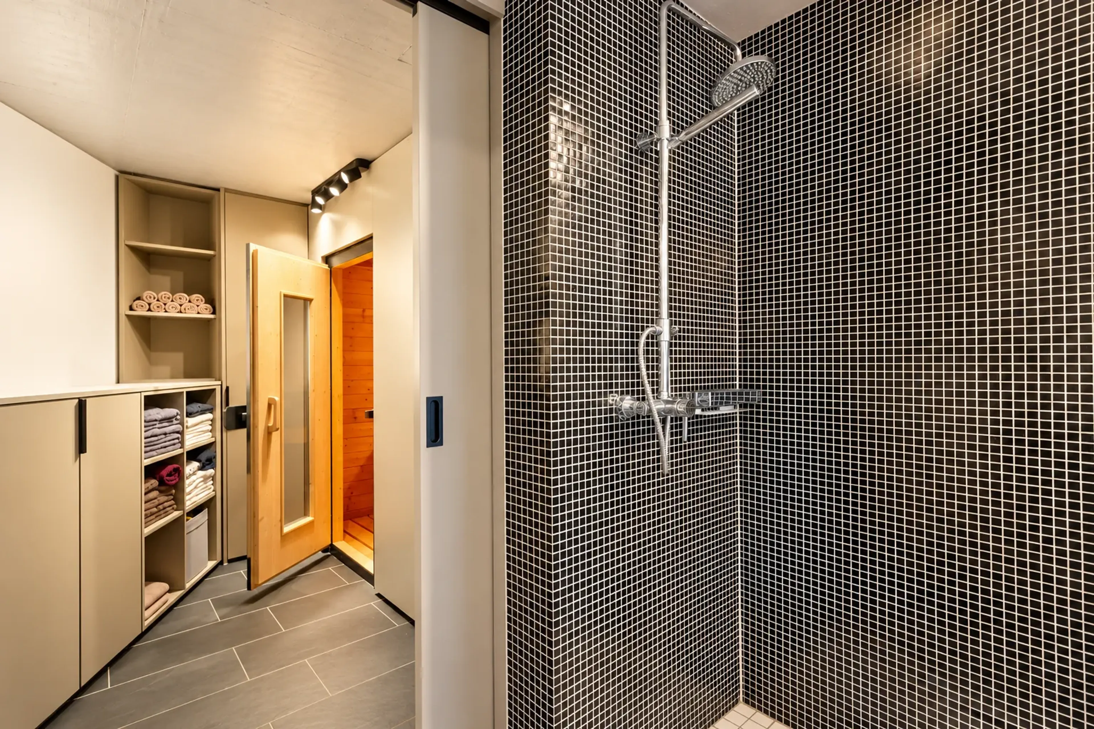Freistehendes Architektenhaus mit integriertem 1.5 Zimmer Studio - 17