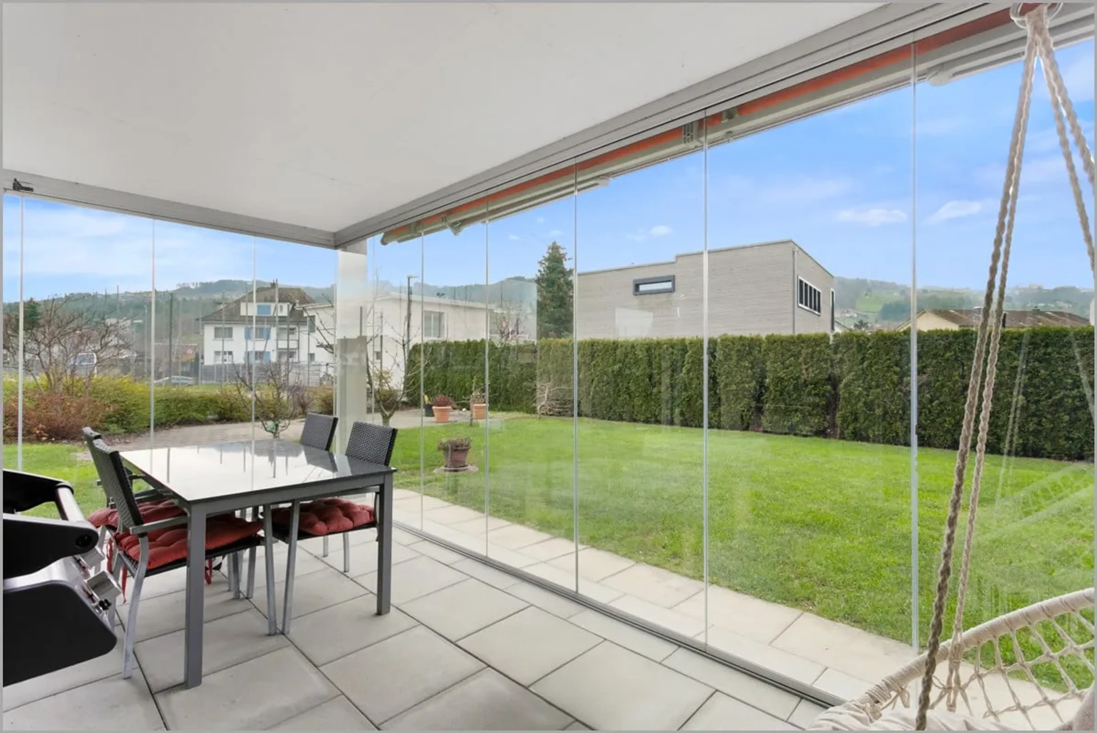„Wohnen wie im eigenen Haus – grosszügige Gartenwohnung in Rheineck“ - 10