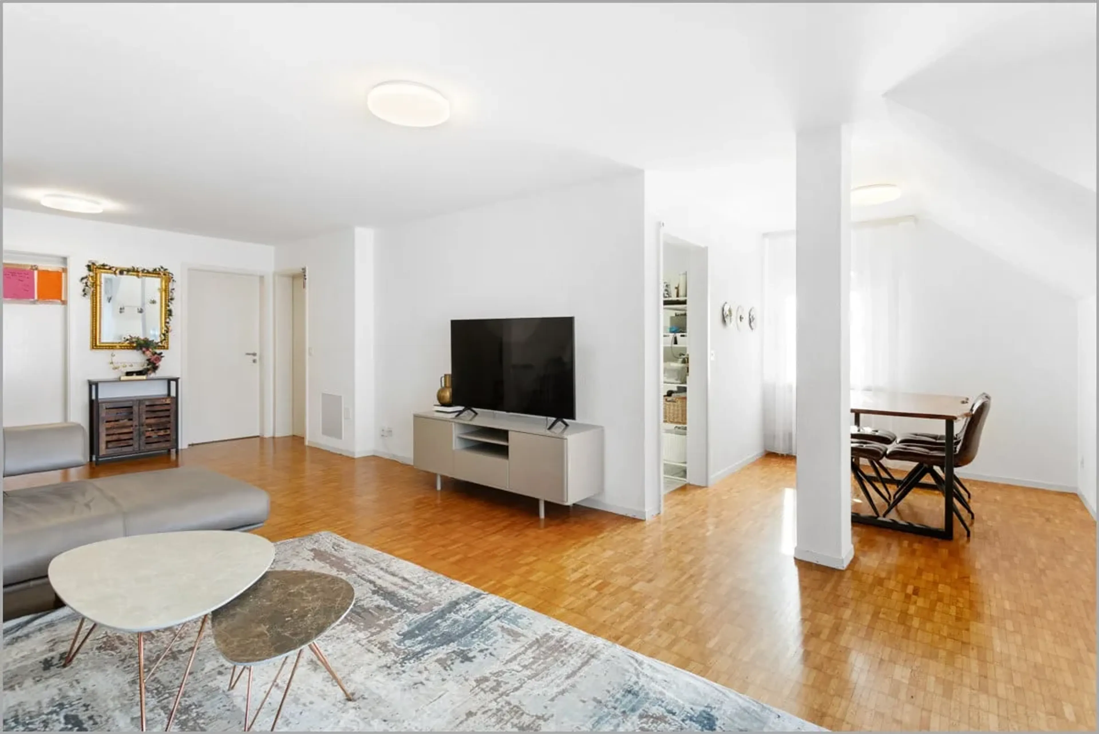 Grosszügige 4.5-Zimmer-Maisonette-Dachwohnung - 5