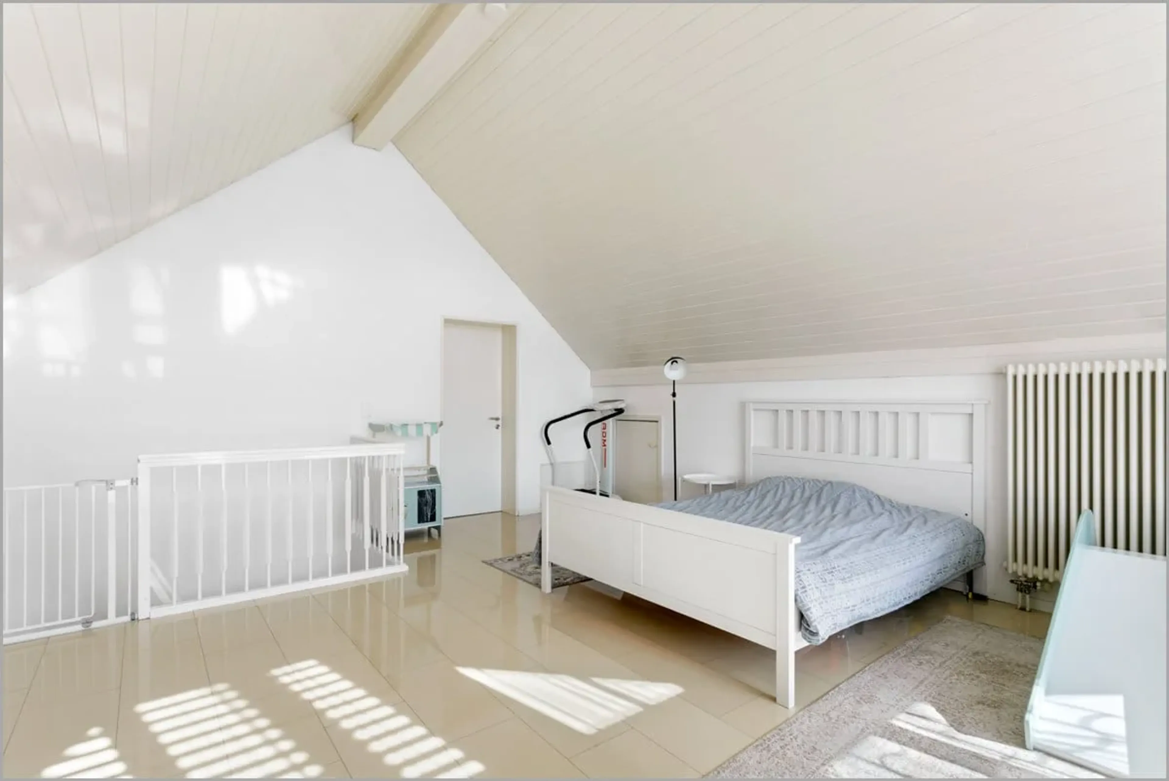 Grosszügige 4.5-Zimmer-Maisonette-Dachwohnung - 14
