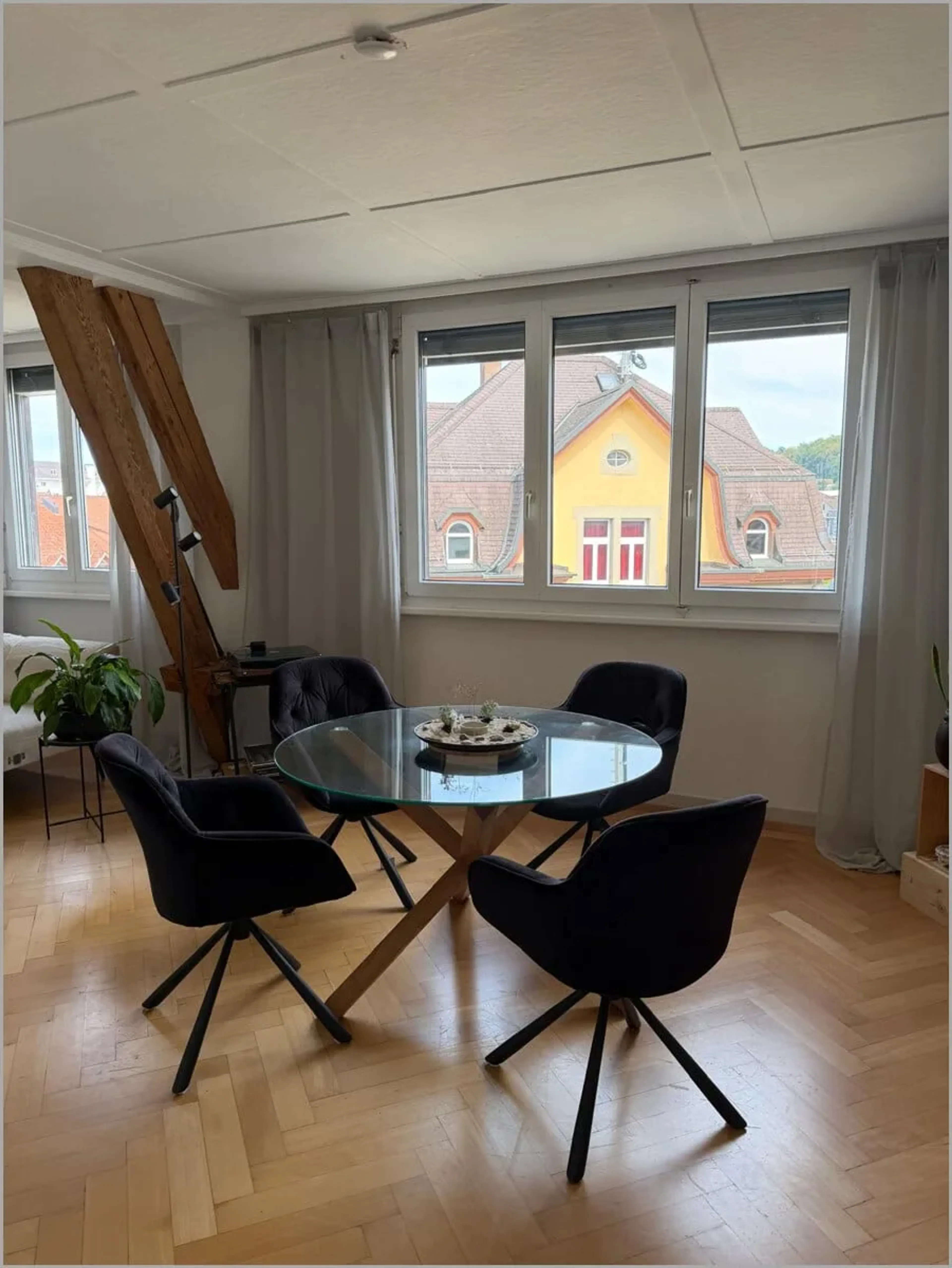 Rustikale Dachwohnung mit Terrasse und Blick über die Dächer der Altstadt - 10