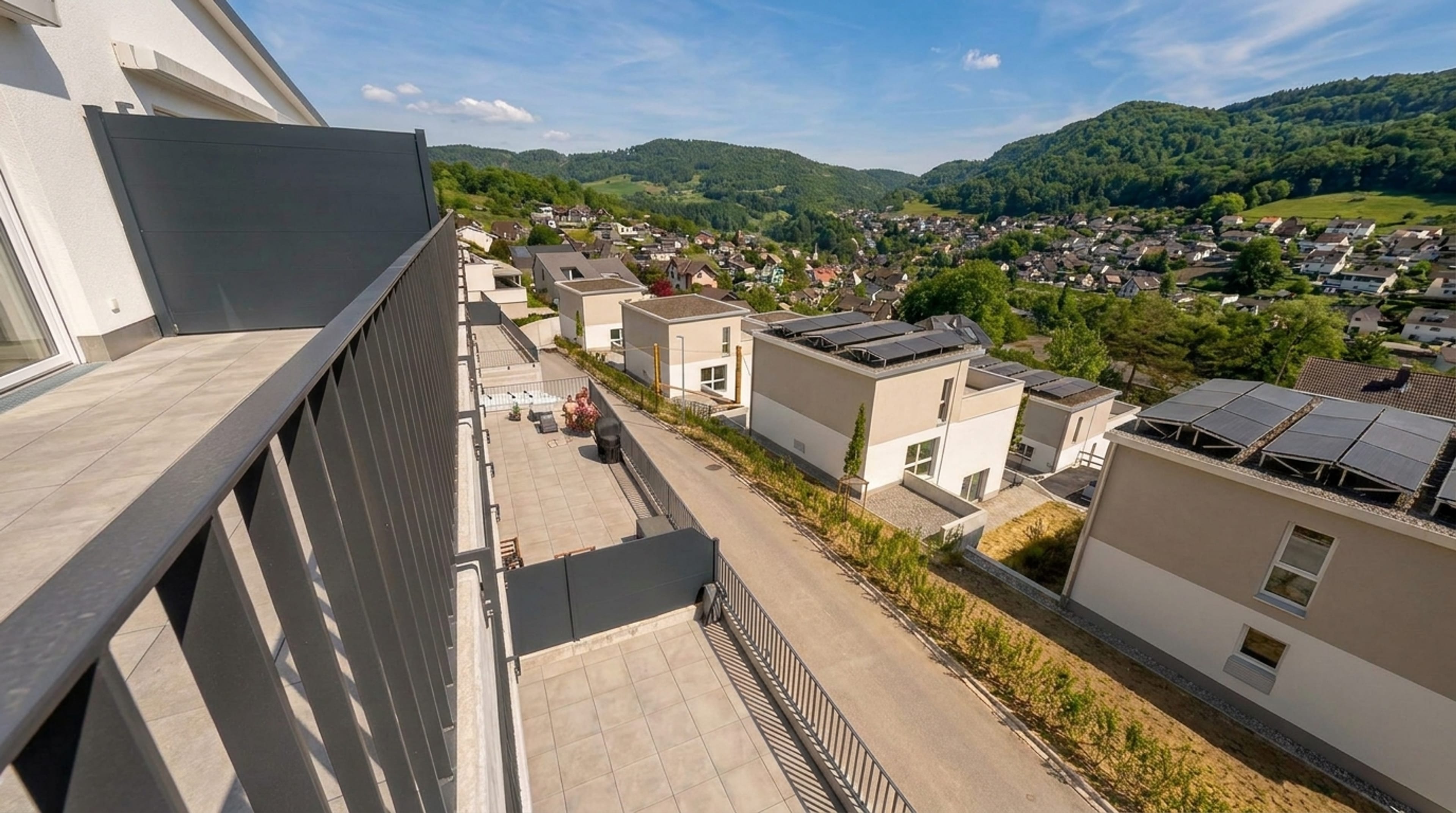 Exklusive Neubau 4.5-Zimmer-Wohnung in sonniger Hanglage von Grellingen - 5