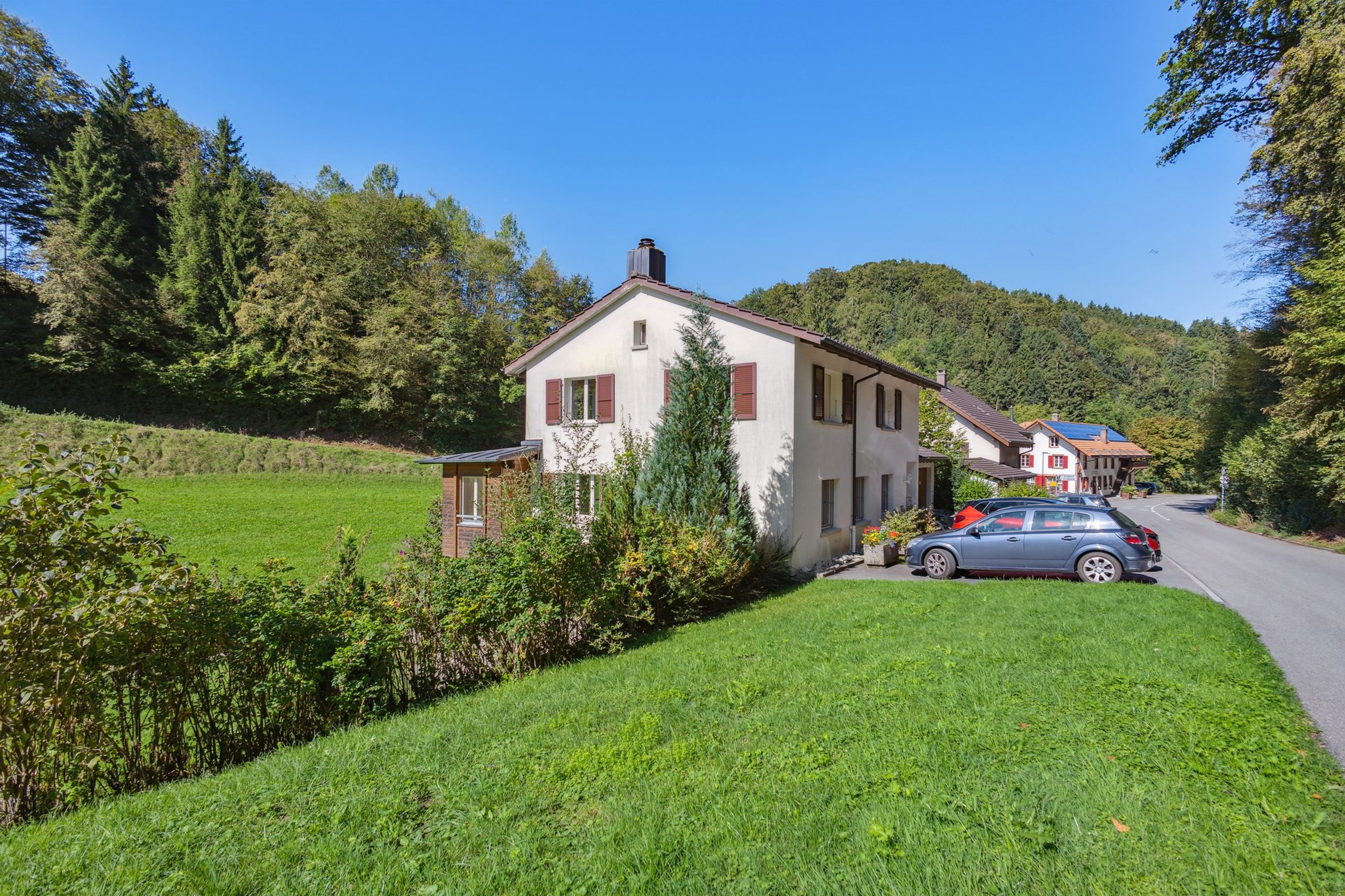 Vielseitiges 10-Zimmer-Einfamilienhaus mit grosszügigem Wohnkonzept - 16