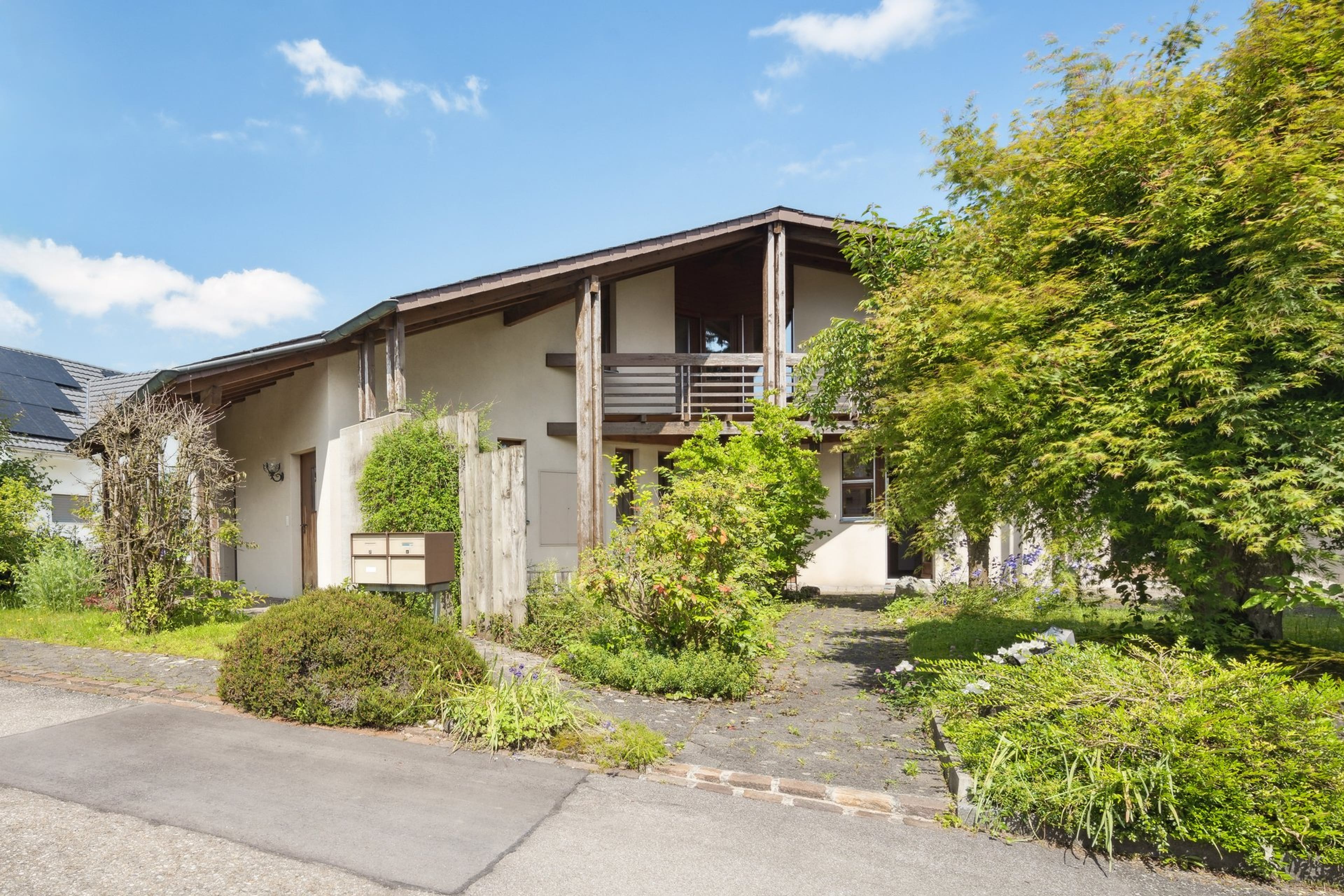 Grosszügiges 8.5-Zimmer Haus mit Garten in Muri kaufen - 2
