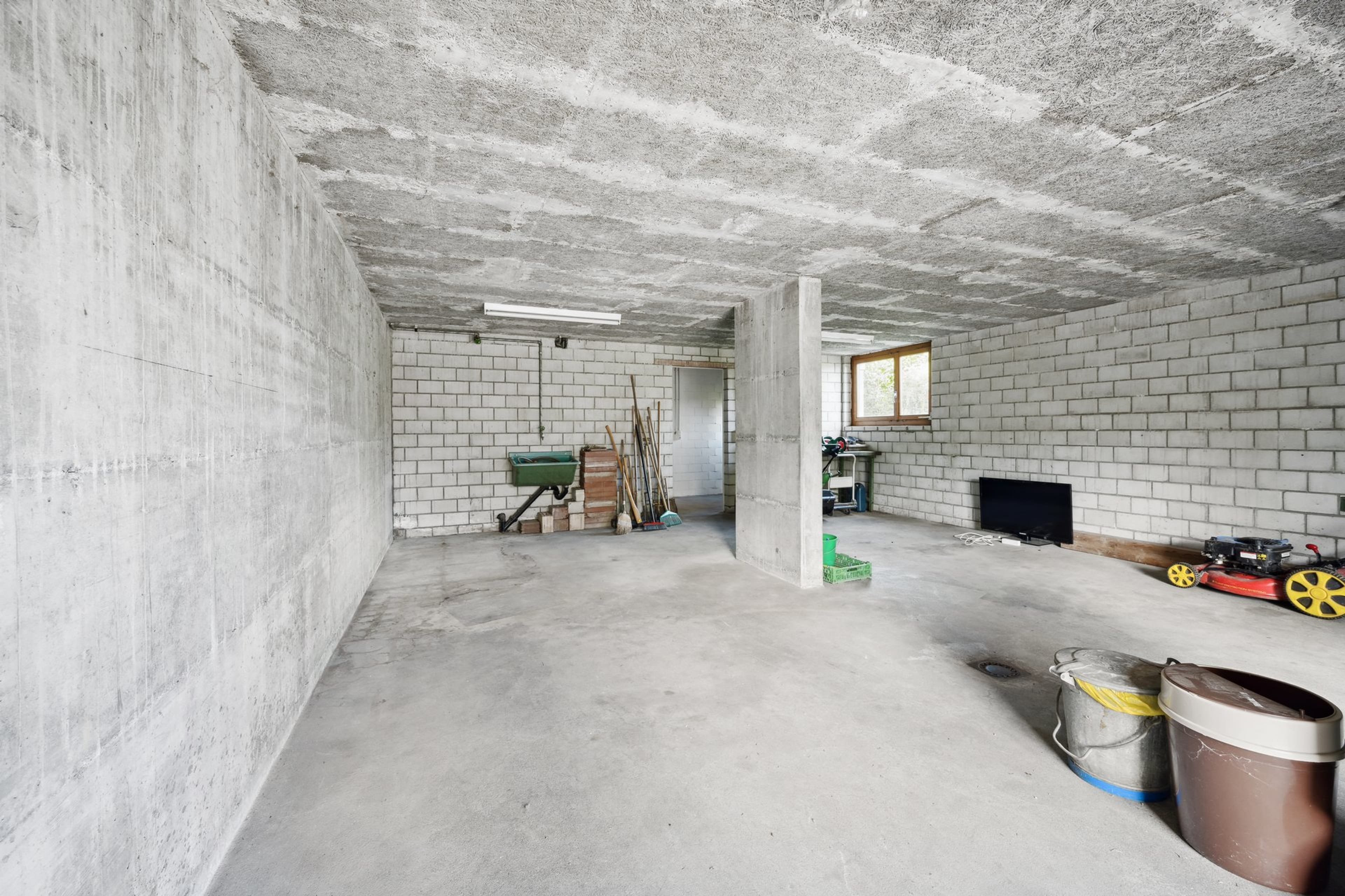 Grosszügiges 8.5-Zimmer Haus mit Garten in Muri kaufen - 16